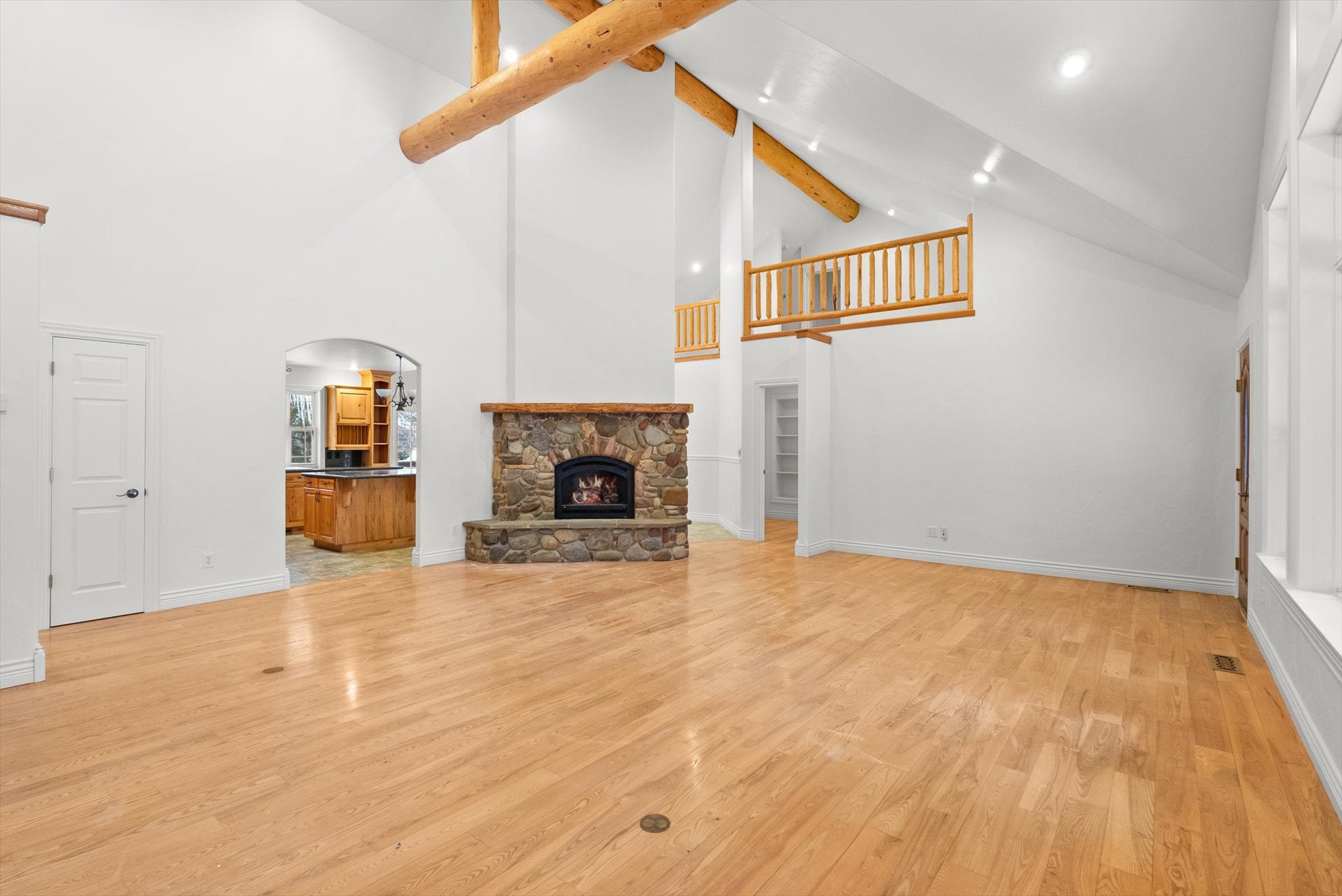 Kalispell, Montana, 59901, United States, 4 Bedrooms Bedrooms, ,4 BathroomsBathrooms,Residential,Active,1936618