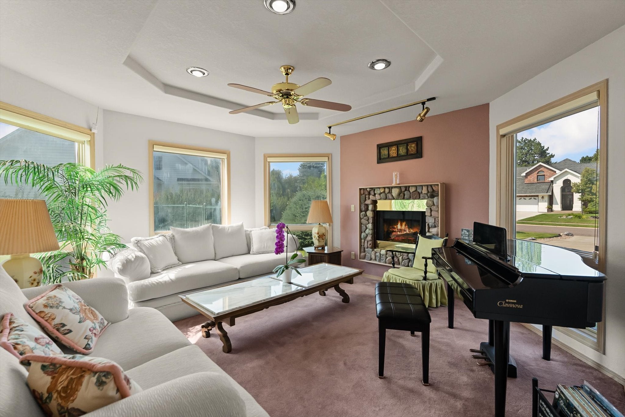 Kalispell, Montana, 59901, United States, 5 Bedrooms Bedrooms, ,4 BathroomsBathrooms,Residential,Active,1907966