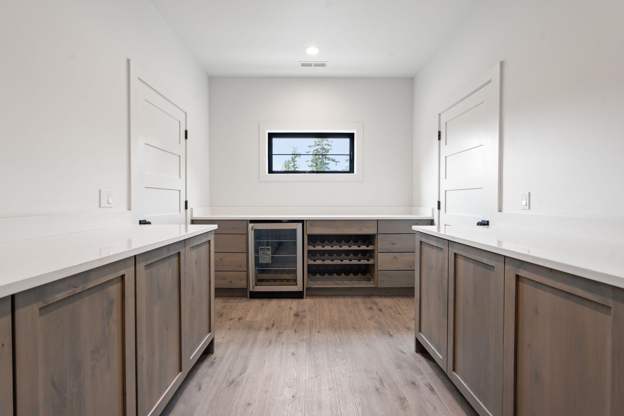 Lakeside, Montana, 59922, United States, 4 Bedrooms Bedrooms, ,4 BathroomsBathrooms,Residential,Active,1914632