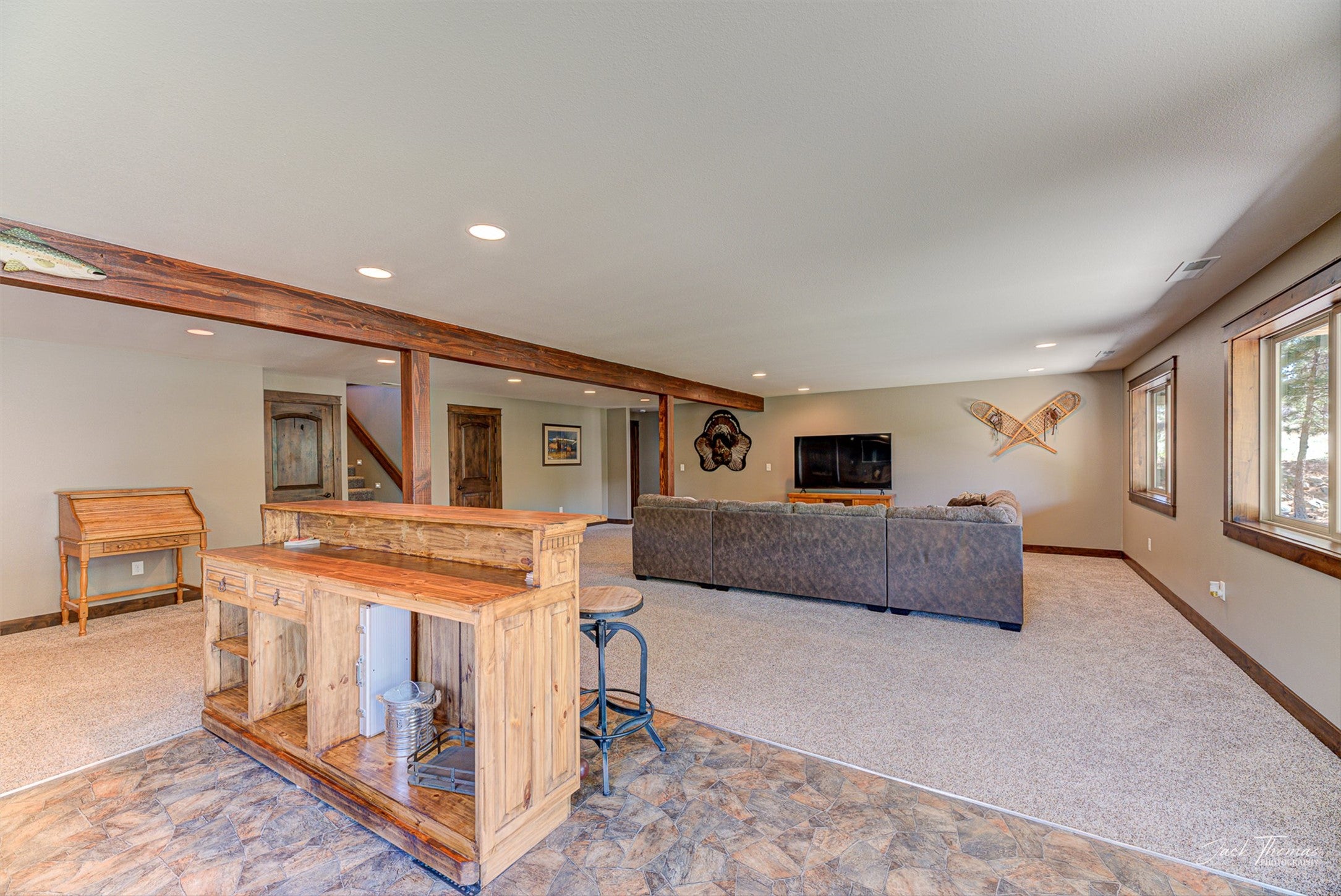 Helena, Montana, 59601, United States, 5 Bedrooms Bedrooms, ,3 BathroomsBathrooms,Residential,Active,2040229