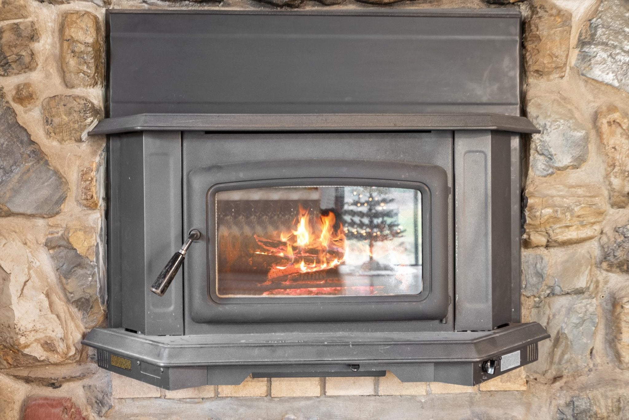 Kalispell, Montana, 59901, United States, 6 Bedrooms Bedrooms, ,5 BathroomsBathrooms,Residential,Active,1990648