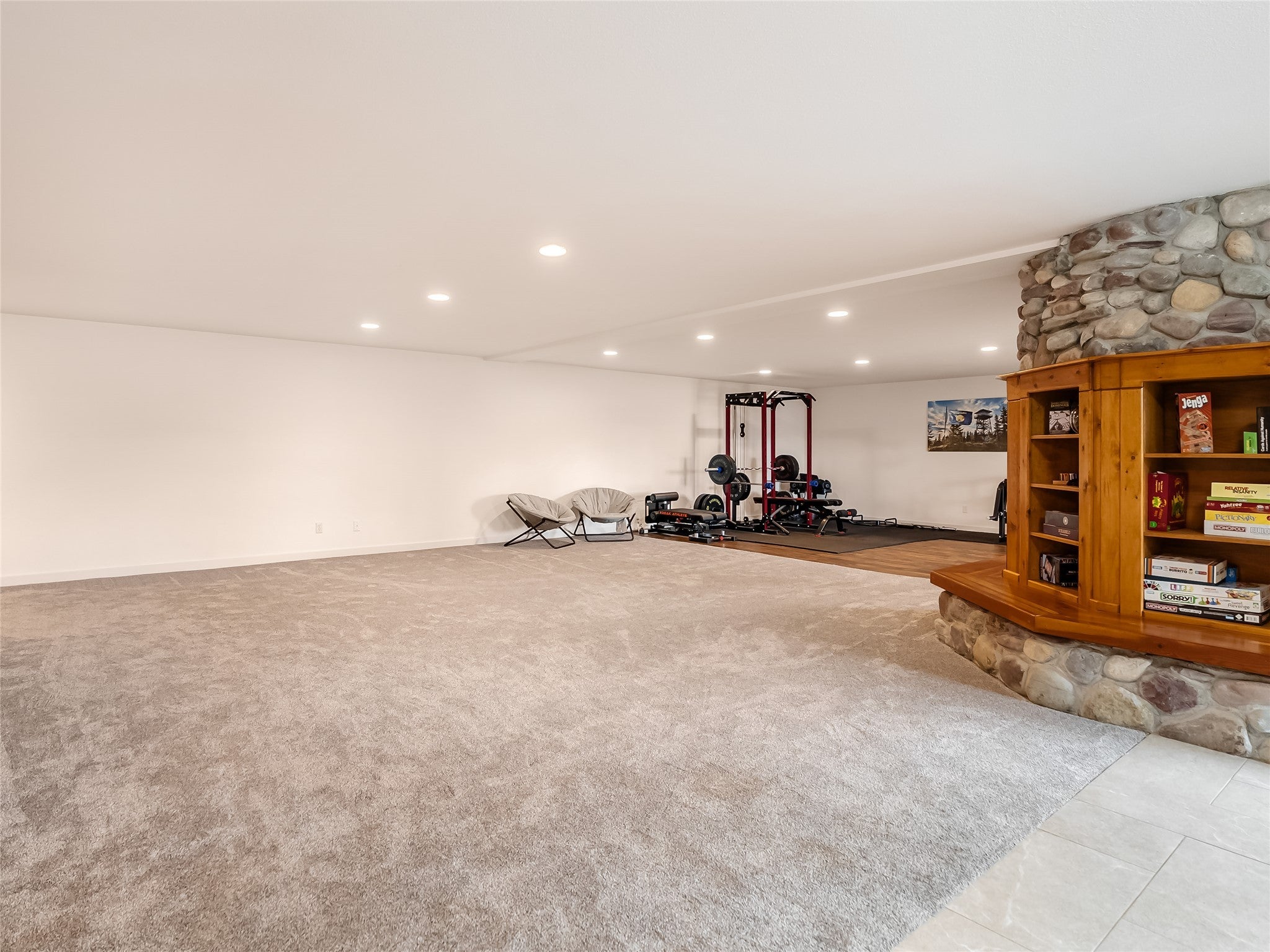 Kalispell, Montana, 59901, United States, 5 Bedrooms Bedrooms, ,4 BathroomsBathrooms,Residential,Active,1994970