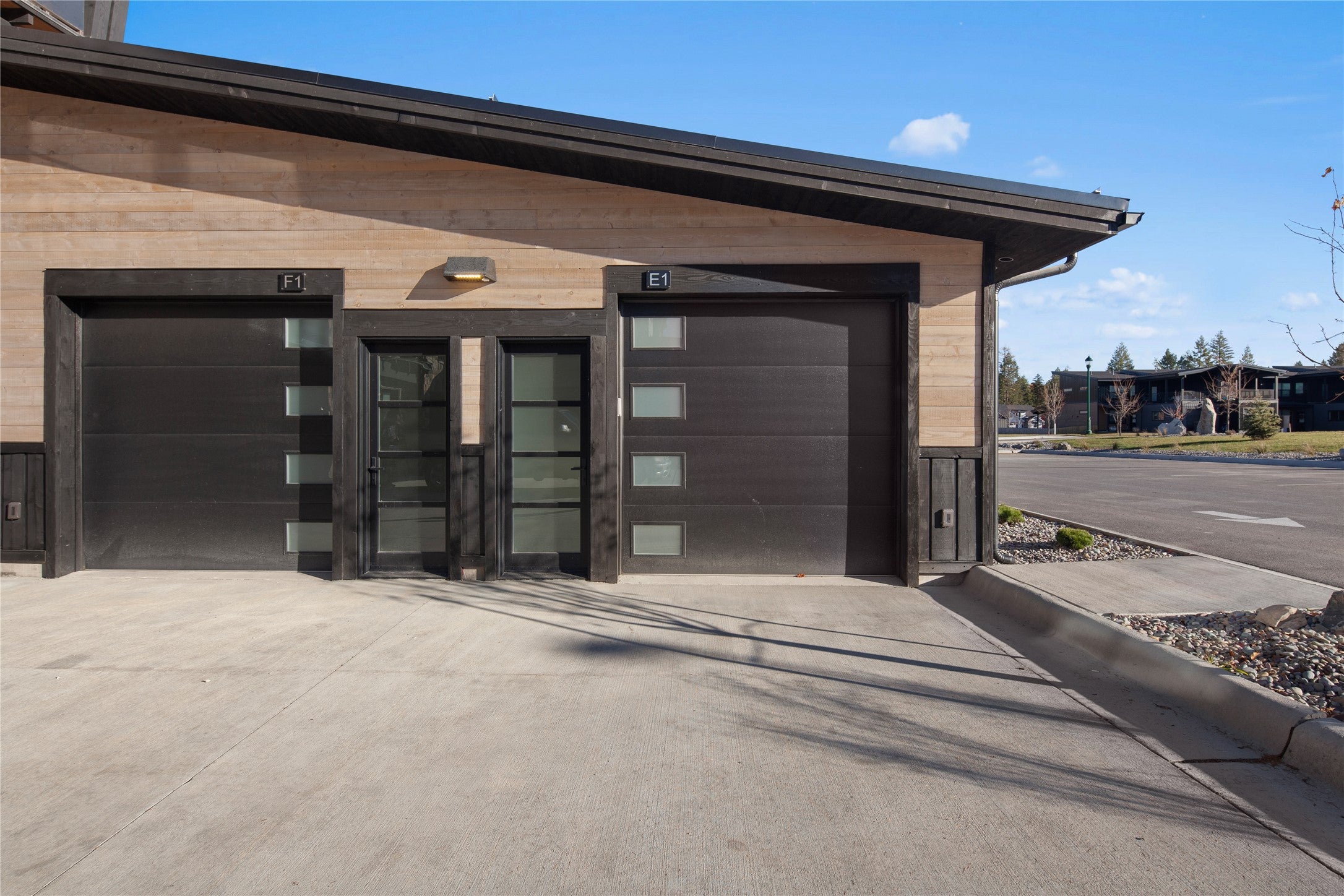 Whitefish, Montana, 59937, United States, 2 Bedrooms Bedrooms, ,3 BathroomsBathrooms,Residential,Active,1871606