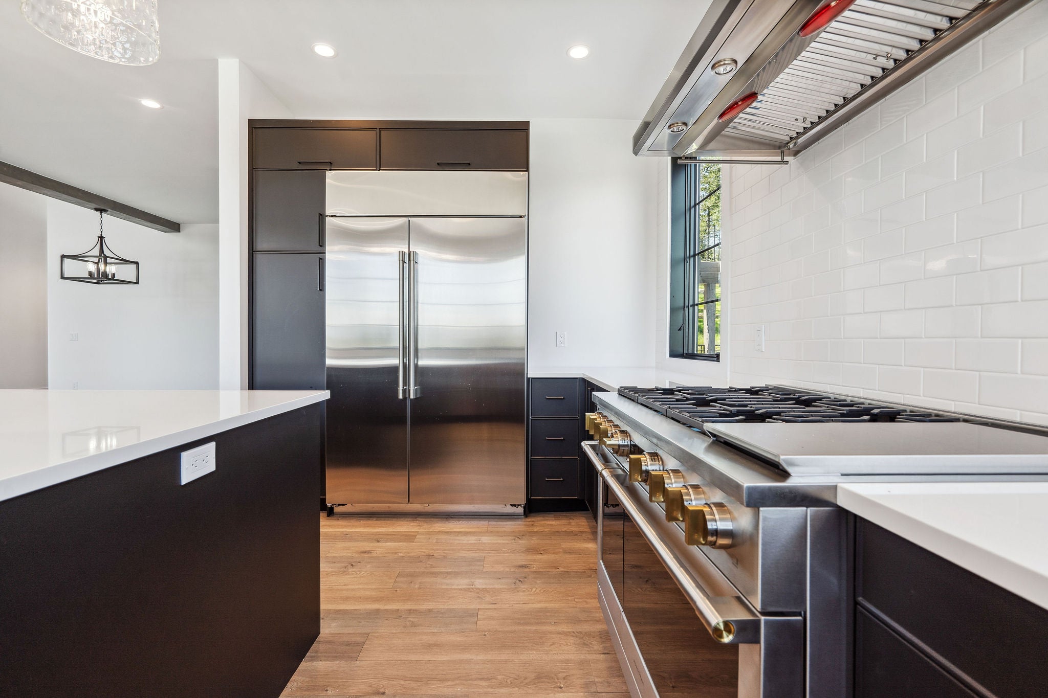 Lakeside, Montana, 59922, United States, 6 Bedrooms Bedrooms, ,5 BathroomsBathrooms,Residential,Active,1832319