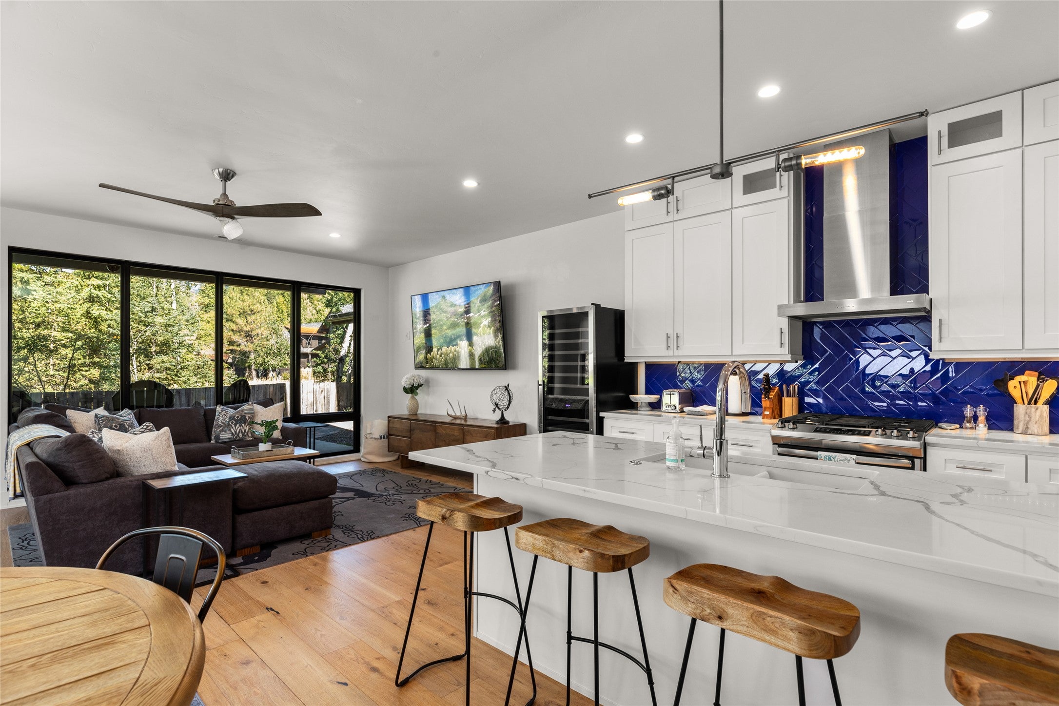 Whitefish, Montana, 59937, United States, 7 Bedrooms Bedrooms, ,5 BathroomsBathrooms,Residential,Active,1914927