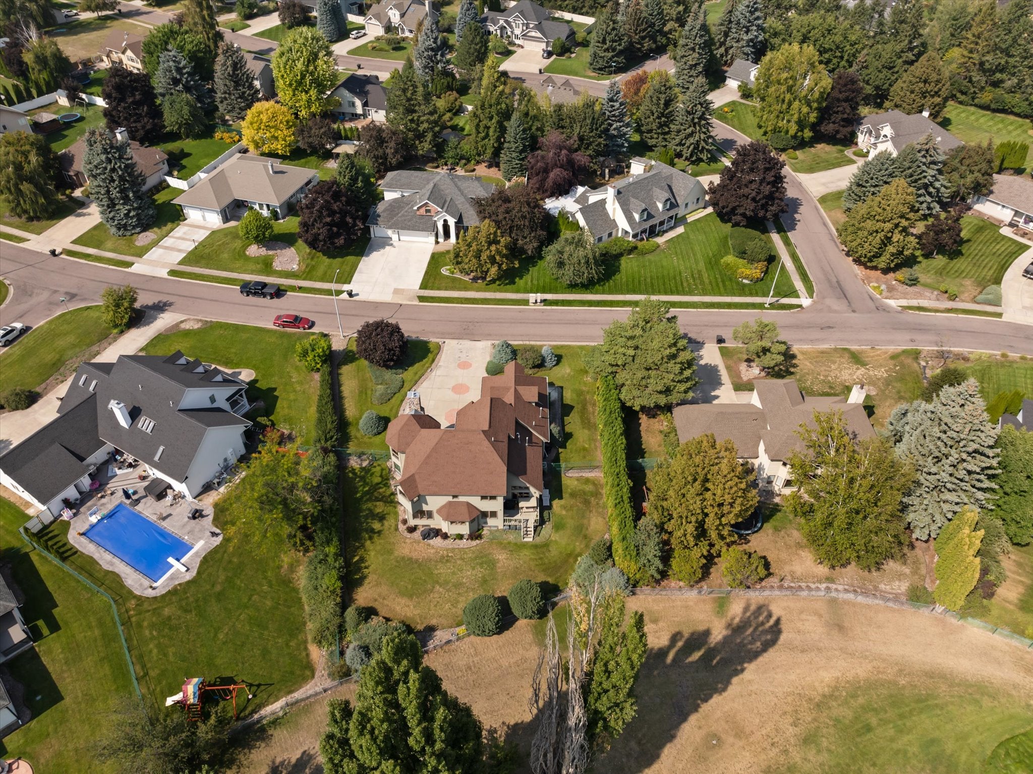 Kalispell, Montana, 59901, United States, 5 Bedrooms Bedrooms, ,4 BathroomsBathrooms,Residential,Active,1907966