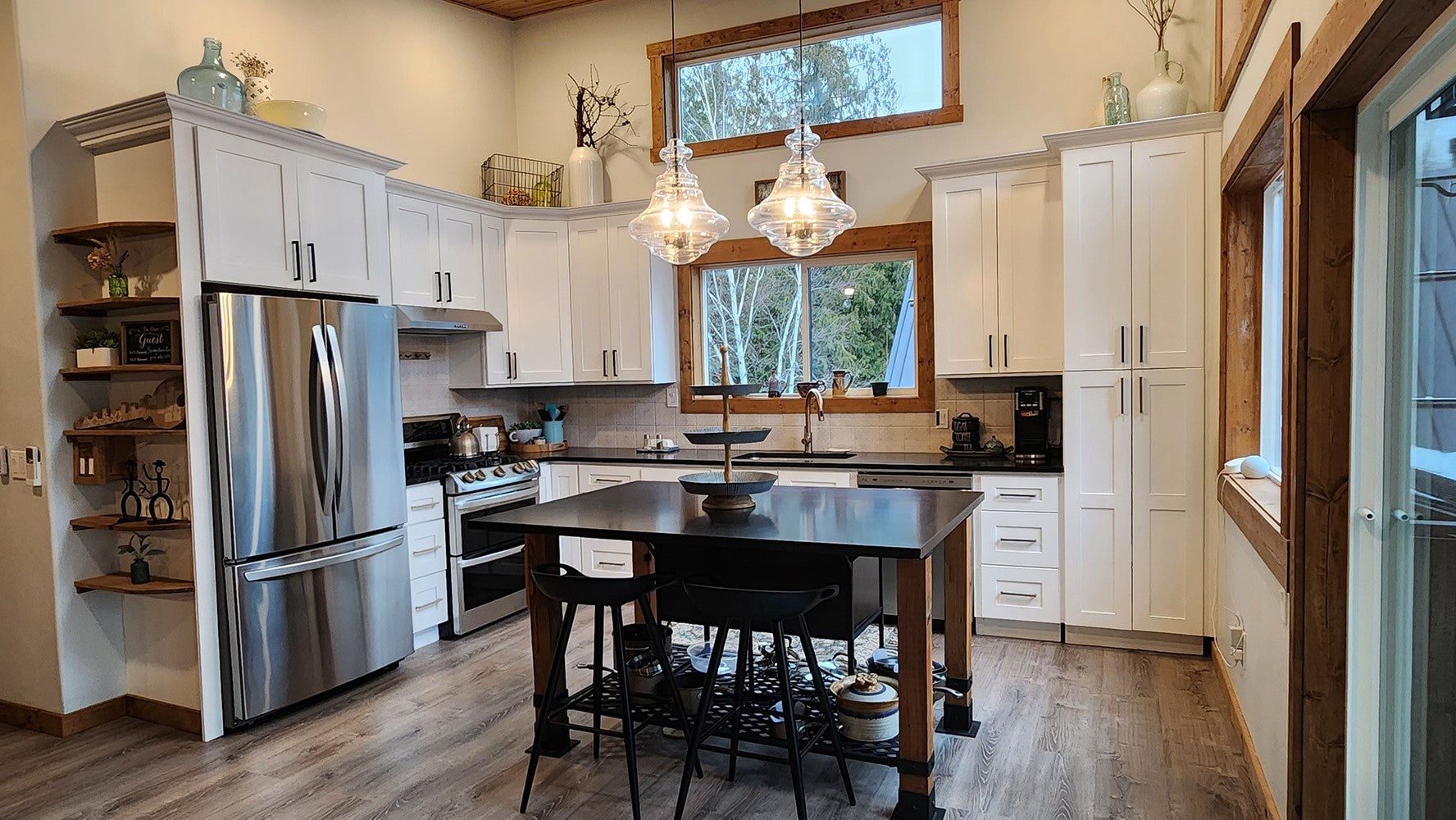 Bigfork, Montana, 59911, United States, 7 Bedrooms Bedrooms, ,6 BathroomsBathrooms,Residential,Active,2007283