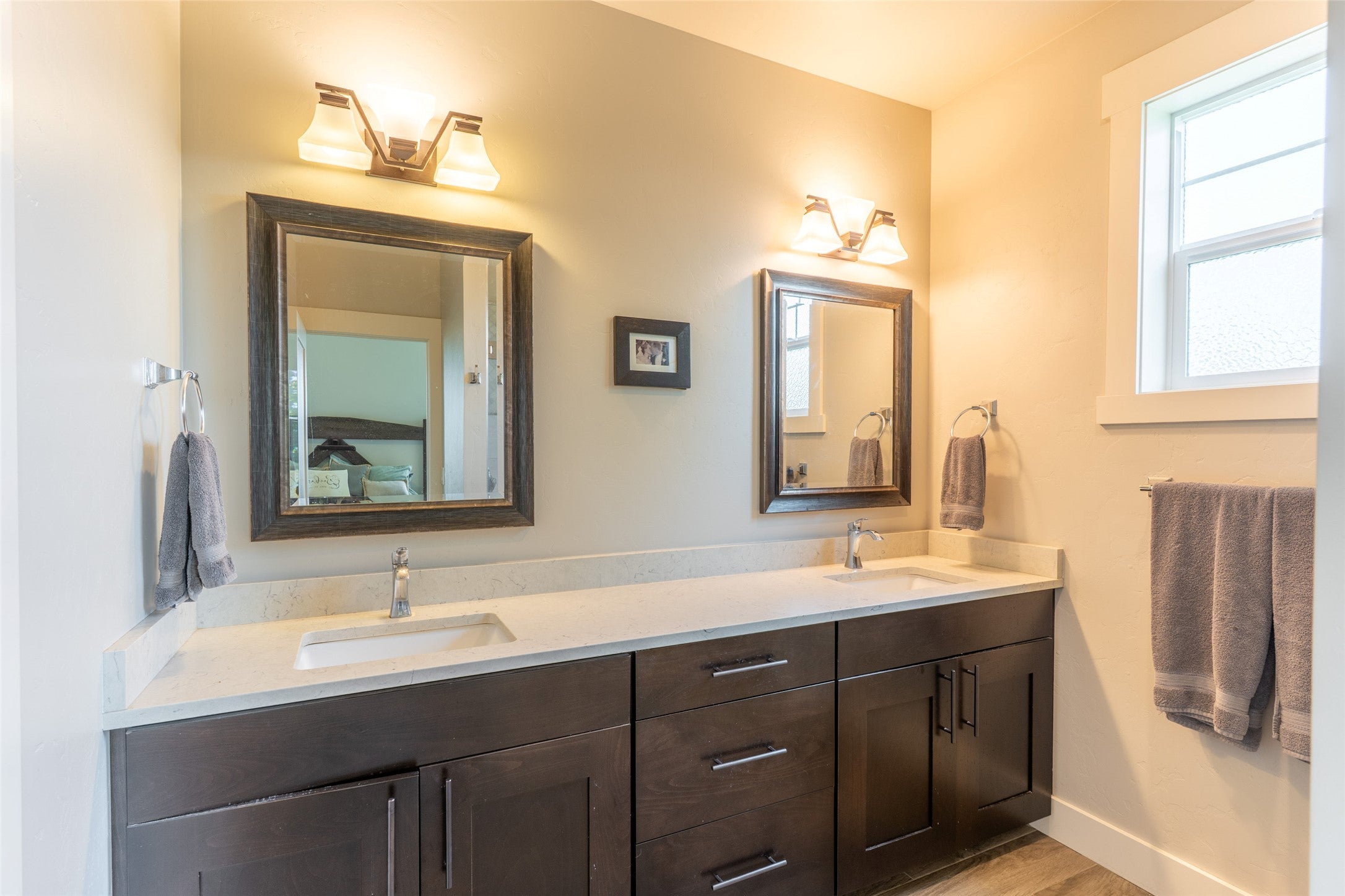Kalispell, Montana, 59901, United States, 5 Bedrooms Bedrooms, ,3 BathroomsBathrooms,Residential,Active,1880177