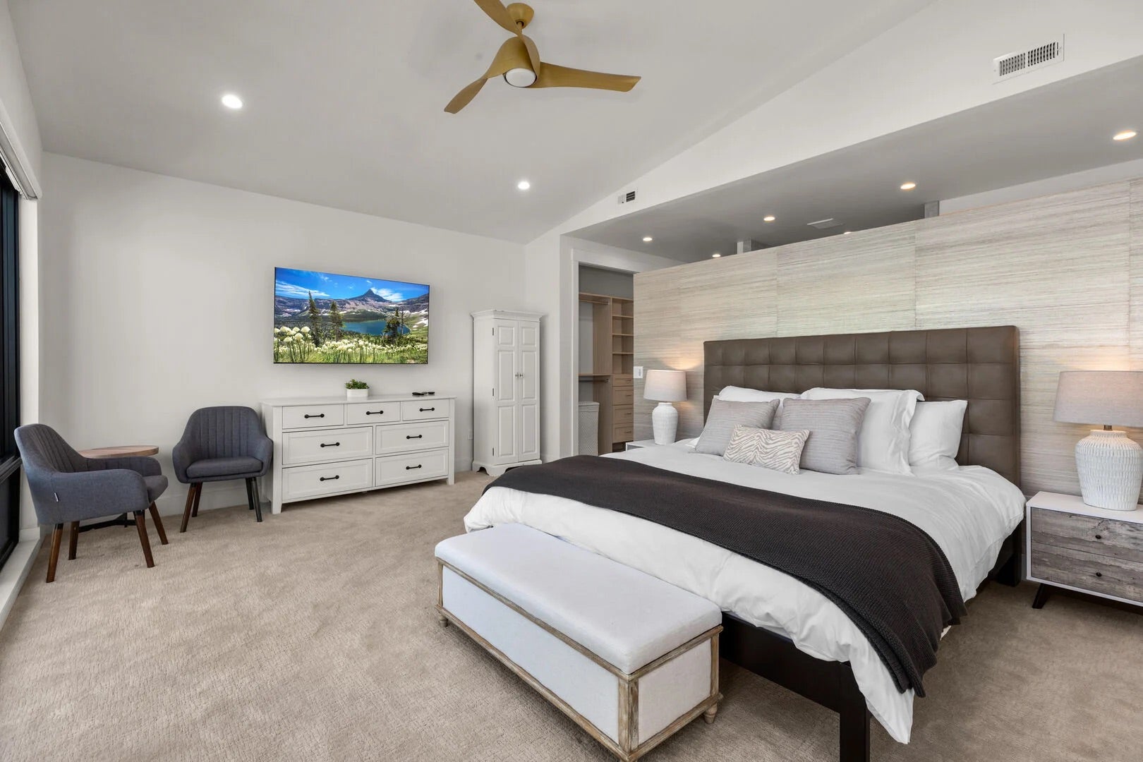 Whitefish, Montana, 59937, United States, 7 Bedrooms Bedrooms, ,5 BathroomsBathrooms,Residential,Active,1914927