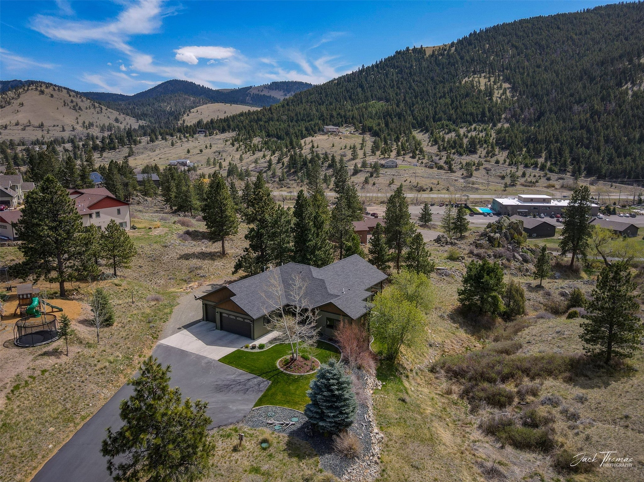 Helena, Montana, 59601, United States, 5 Bedrooms Bedrooms, ,3 BathroomsBathrooms,Residential,Active,2040229