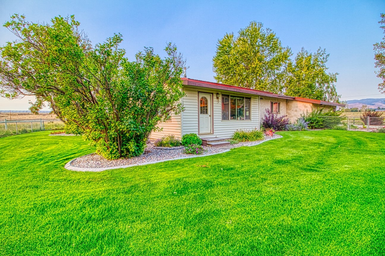 Corvallis, Montana, 59828, United States, 3 Bedrooms Bedrooms, ,2 BathroomsBathrooms,Residential,Active,1769348