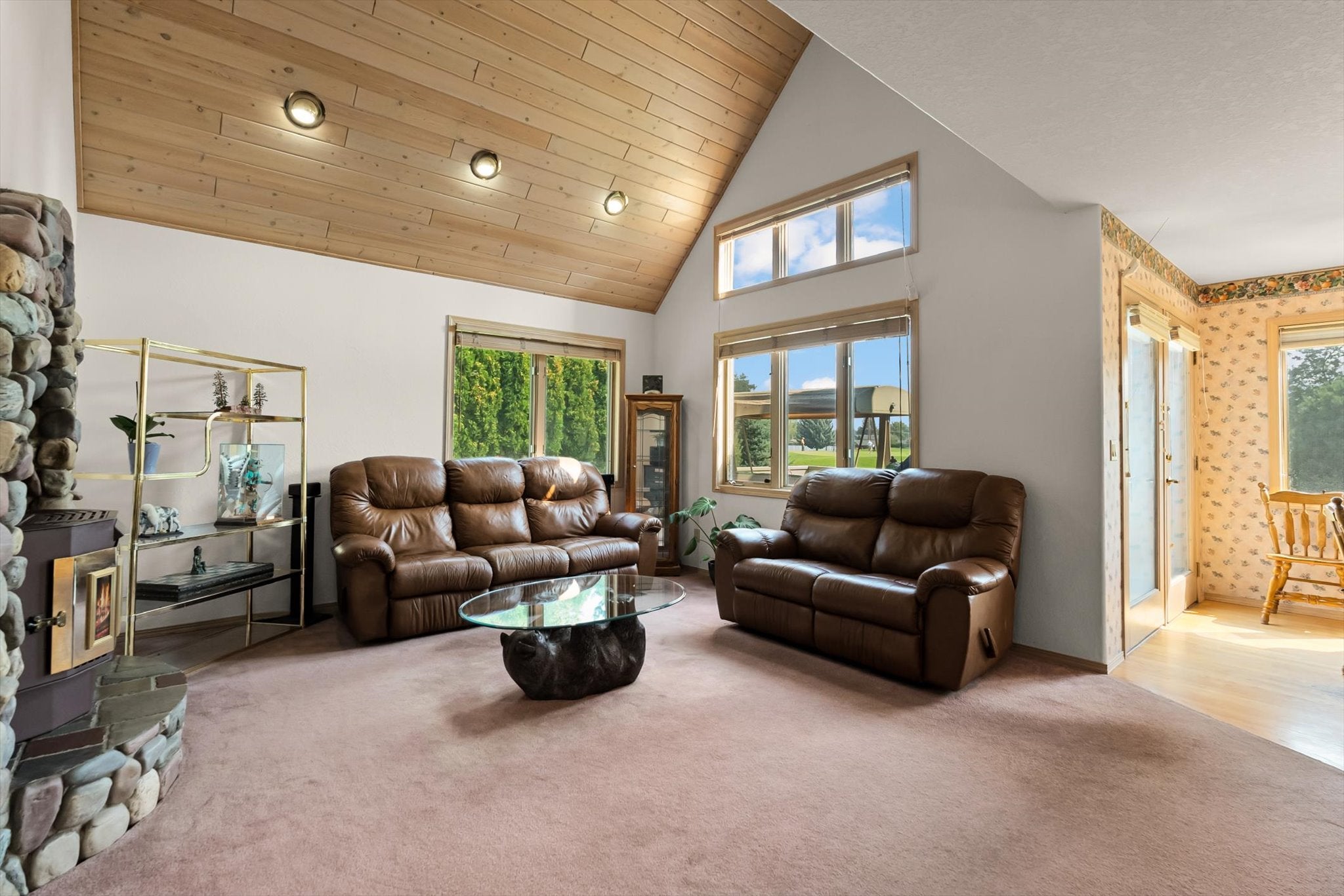 Kalispell, Montana, 59901, United States, 5 Bedrooms Bedrooms, ,4 BathroomsBathrooms,Residential,Active,1907966