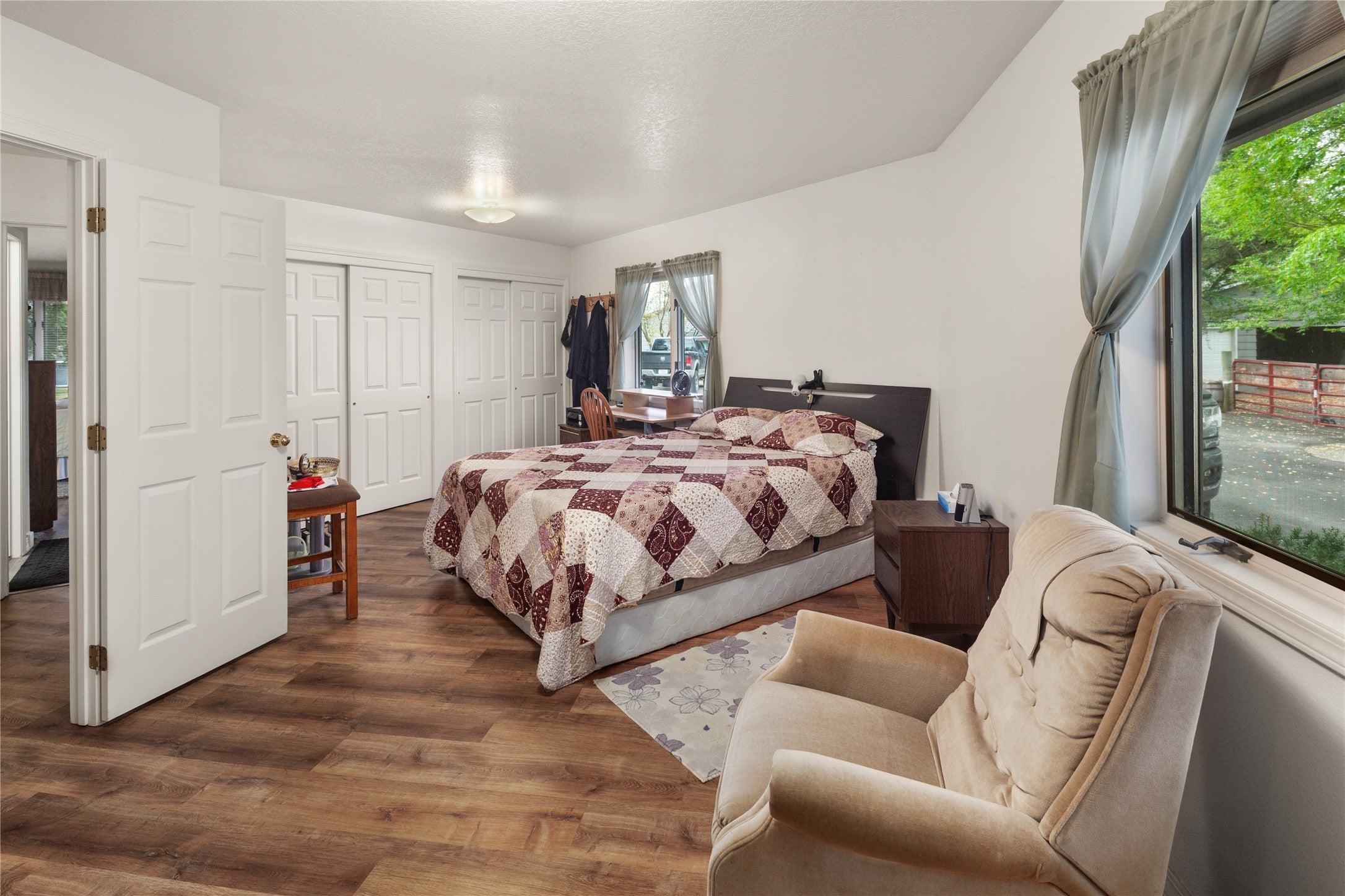 Columbia Falls, Montana, 59912, United States, 14 Bedrooms Bedrooms, ,8 BathroomsBathrooms,Residential,Active,1970926