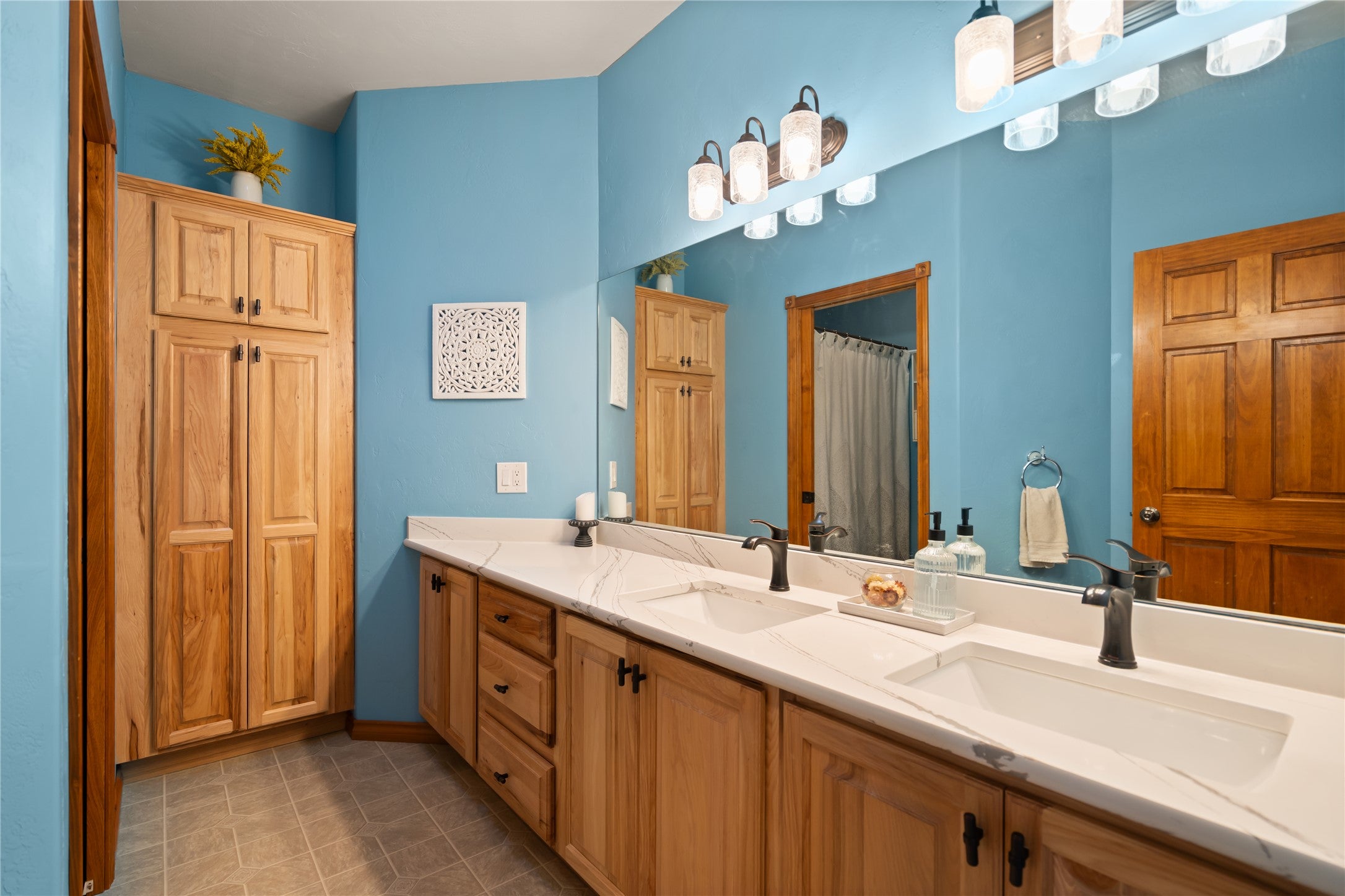 Kalispell, Montana, 59901, United States, 5 Bedrooms Bedrooms, ,3 BathroomsBathrooms,Residential,Active,1753509