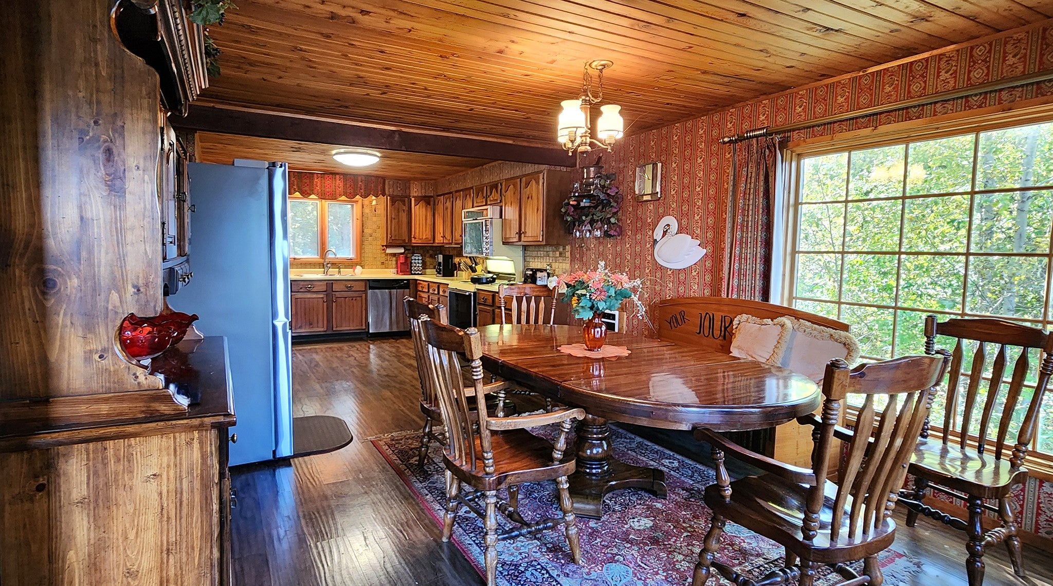 Bigfork, Montana, 59911, United States, ,2 BathroomsBathrooms,Residential,Active,1769754