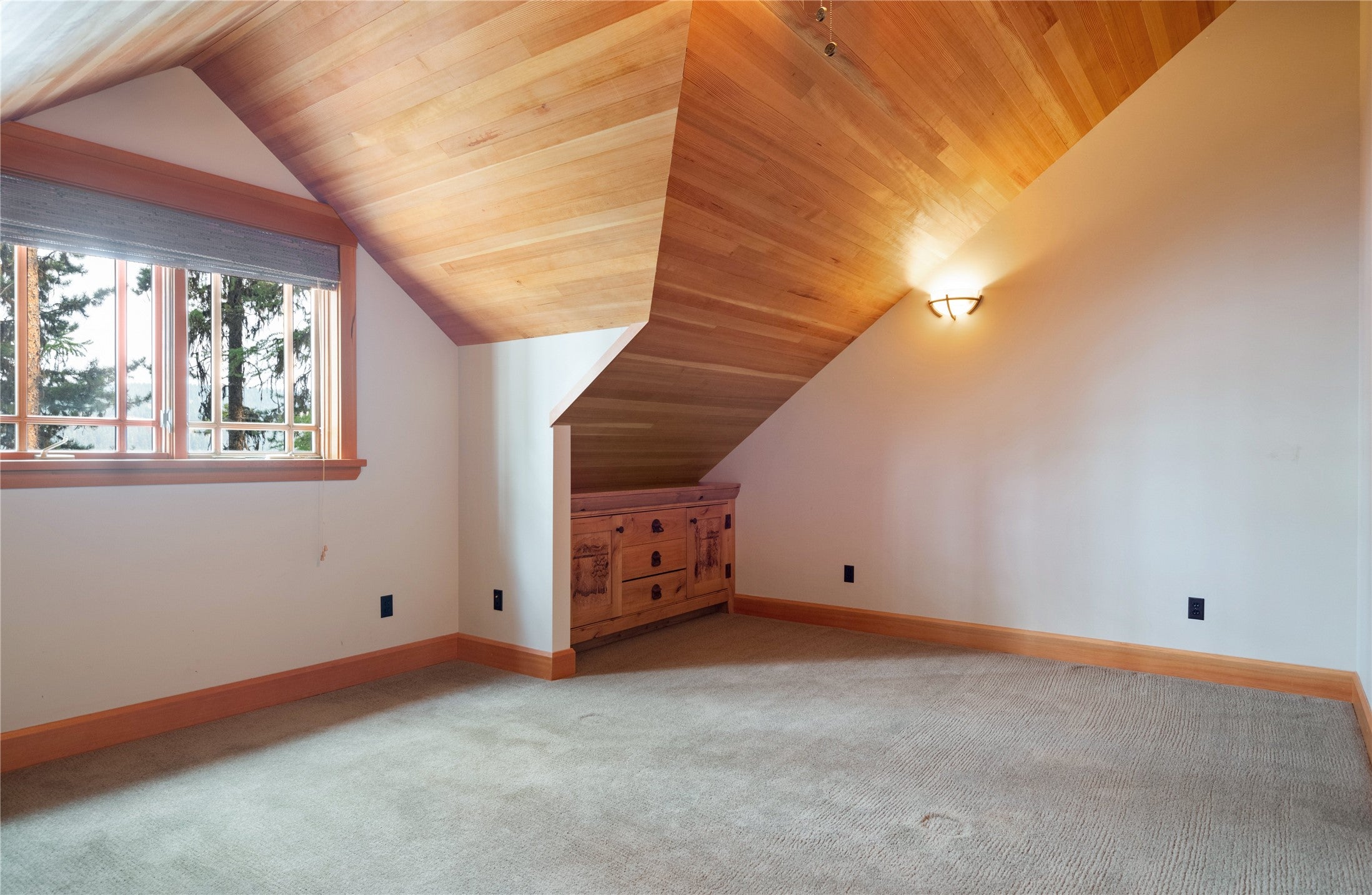 Seeley Lake, Montana, 59868, United States, ,3 BathroomsBathrooms,Residential,Active,1798207