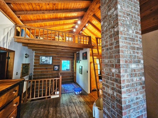 Whitefish, Montana, 59937, United States, 4 Bedrooms Bedrooms, ,3 BathroomsBathrooms,Residential,Active,1889340