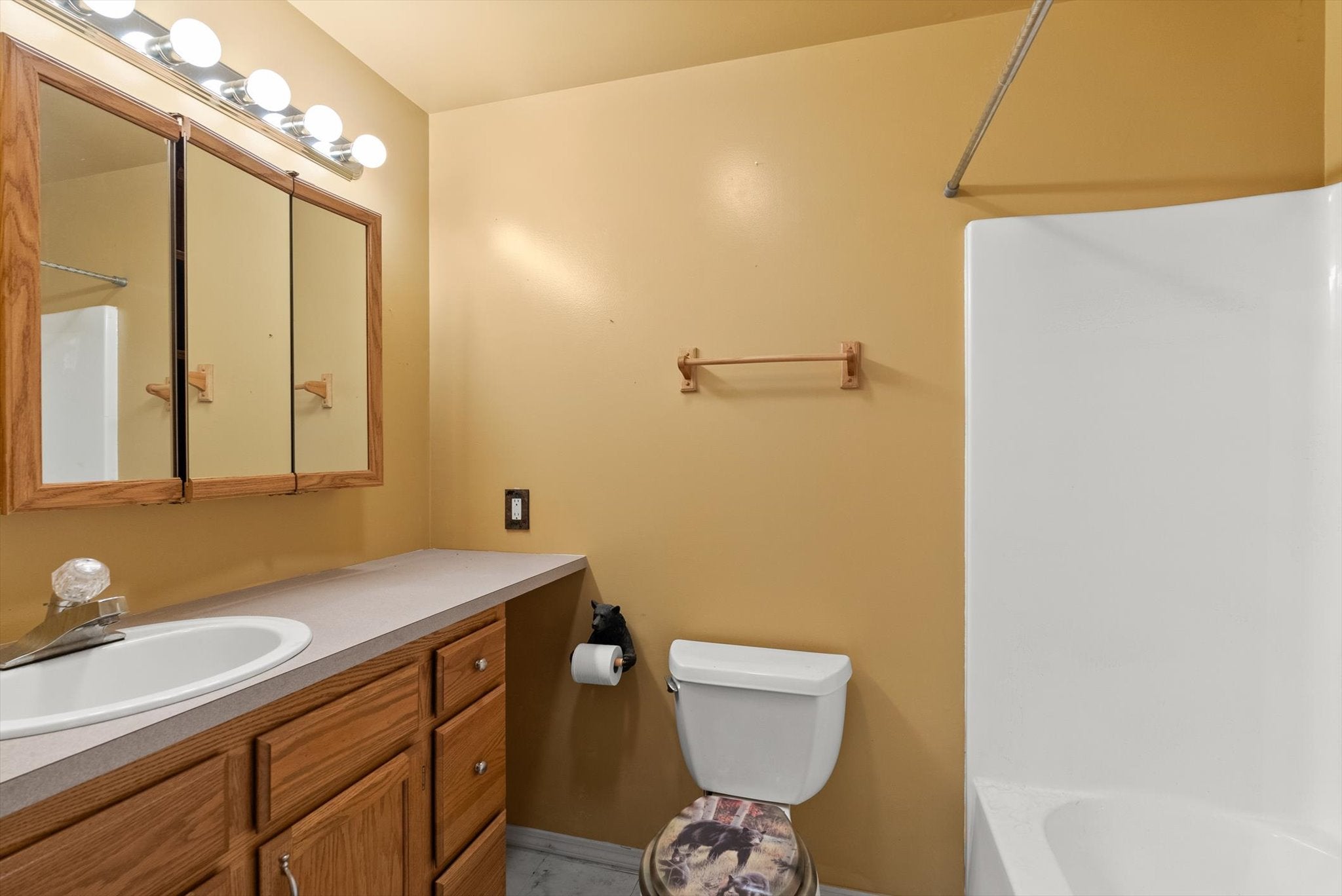 Kalispell, Montana, 59901, United States, 4 Bedrooms Bedrooms, ,4 BathroomsBathrooms,Residential,Active,1936618