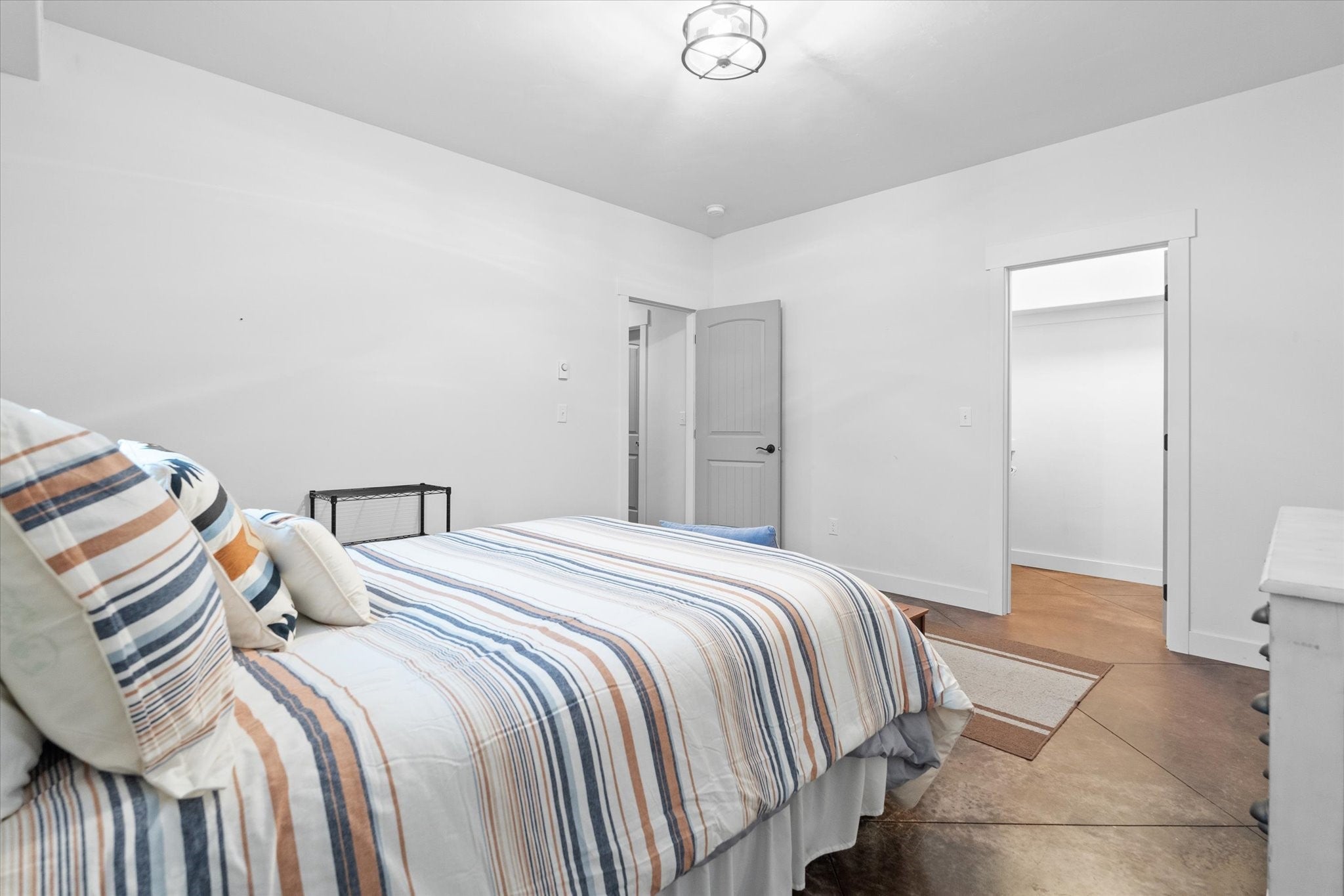 Columbia Falls, Montana, 59912, United States, 4 Bedrooms Bedrooms, ,3 BathroomsBathrooms,Residential,Active,1834486