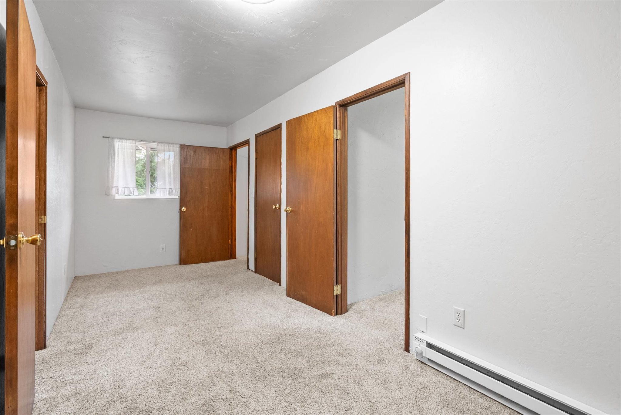 Kalispell, Montana, 59901, United States, 6 Bedrooms Bedrooms, ,5 BathroomsBathrooms,Residential,Active,1990648