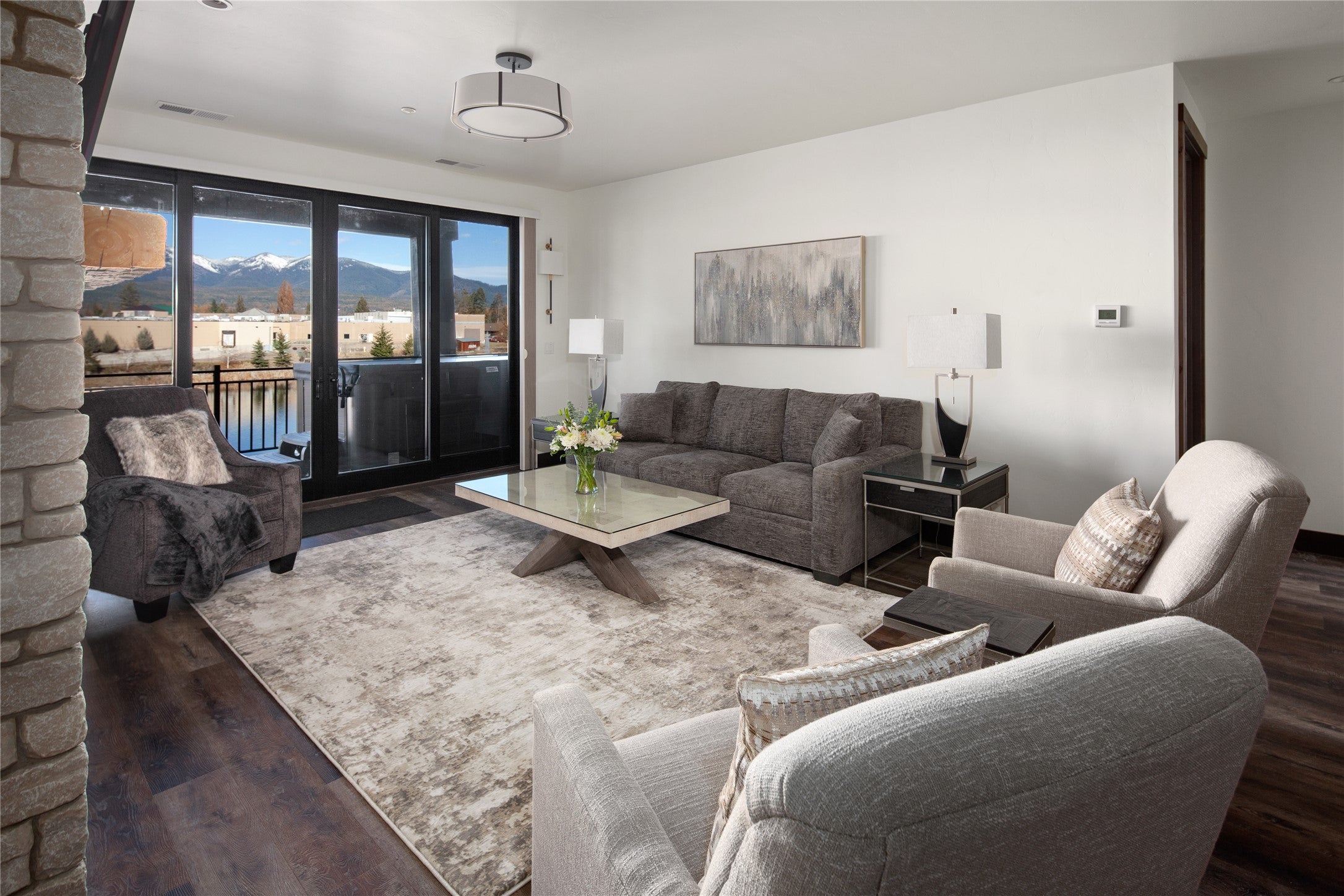 Whitefish, Montana, 59937, United States, 2 Bedrooms Bedrooms, ,3 BathroomsBathrooms,Residential,Active,1871606