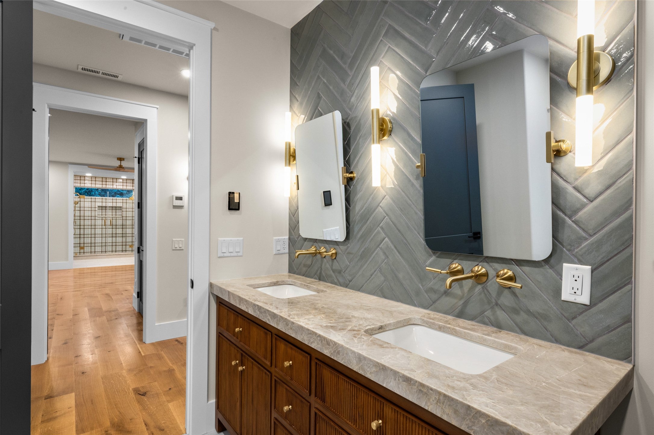 Whitefish, Montana, 59937, United States, 4 Bedrooms Bedrooms, ,4 BathroomsBathrooms,Residential,Active,1952623