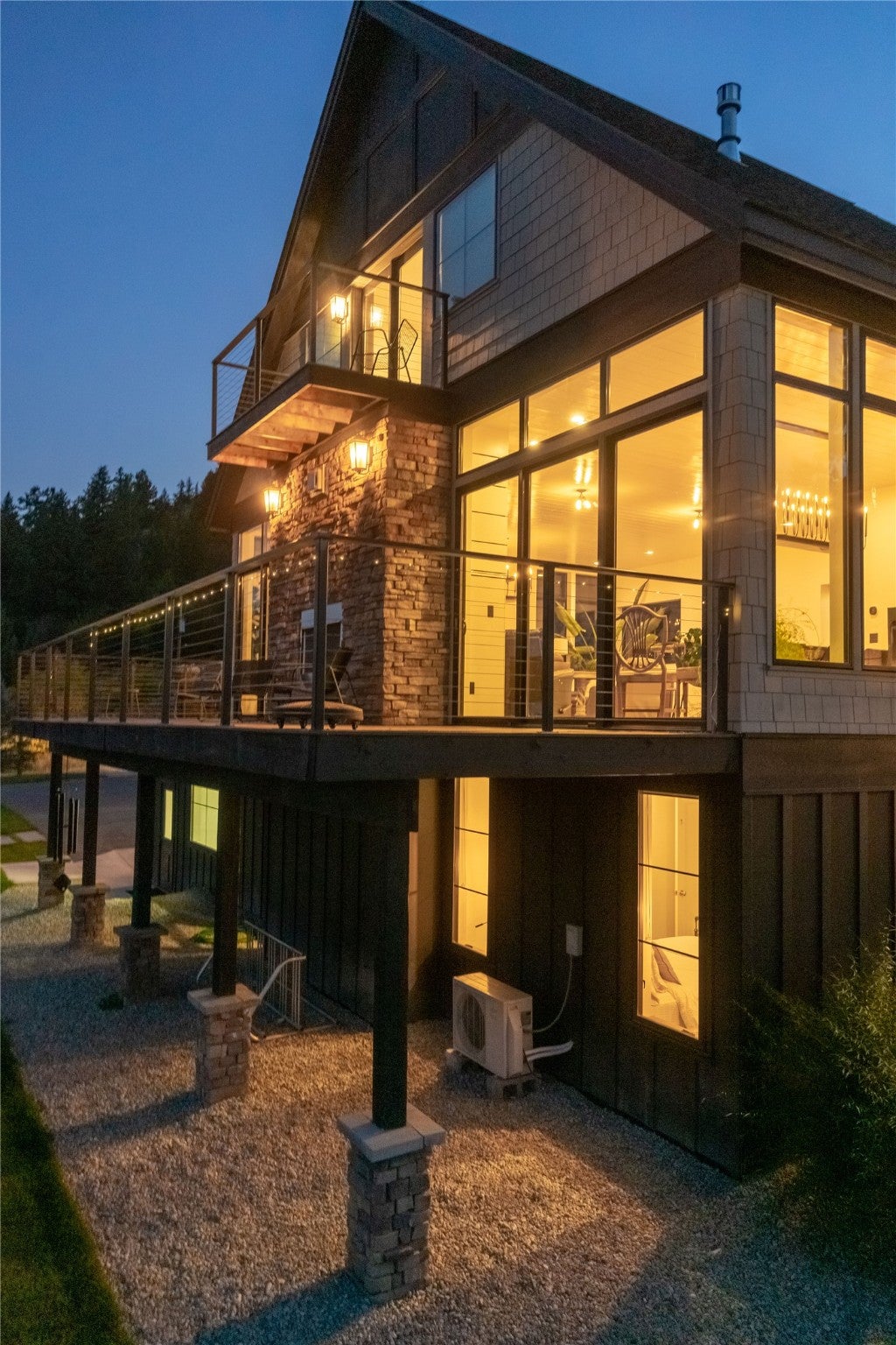 Kalispell, Montana, 59901, United States, 5 Bedrooms Bedrooms, ,4 BathroomsBathrooms,Residential,Active,2009395