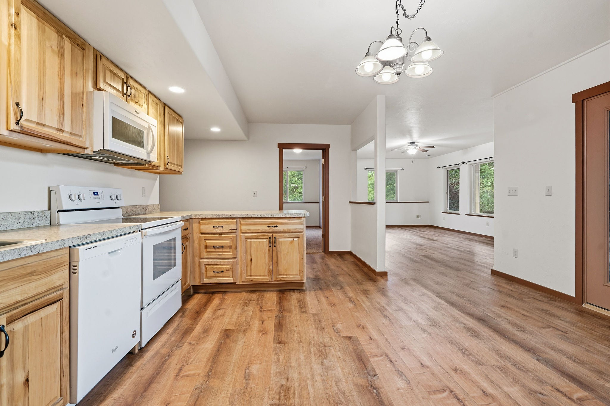 Somers, Montana, 59932, United States, 4 Bedrooms Bedrooms, ,4 BathroomsBathrooms,Residential,Active,2009840