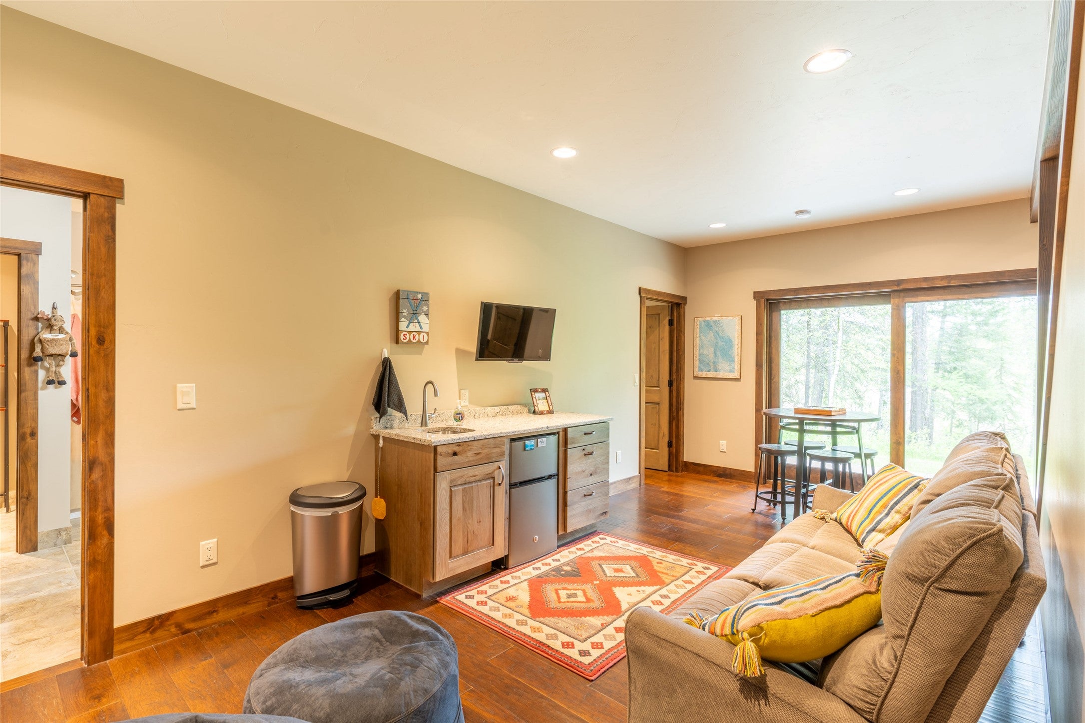 Columbia Falls, Montana, 59912, United States, ,3 BathroomsBathrooms,Residential,Active,1841309