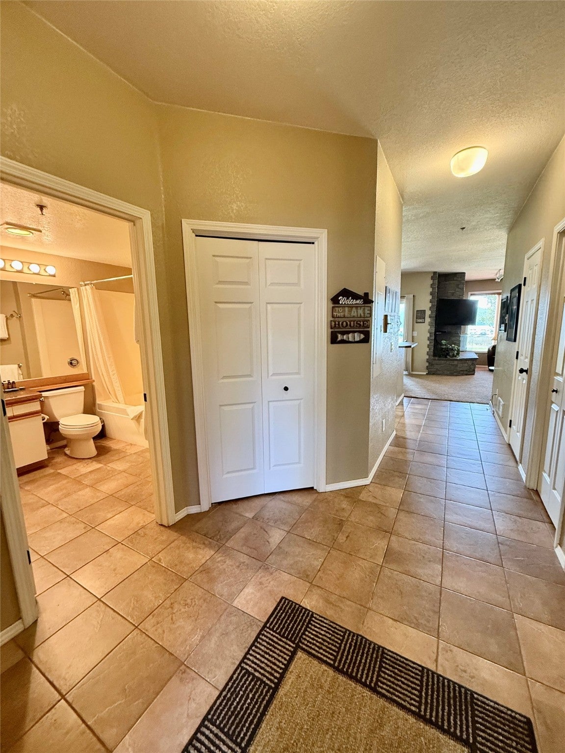 Whitefish, Montana, 59937, United States, 2 Bedrooms Bedrooms, ,2 BathroomsBathrooms,Residential,Active,1946322