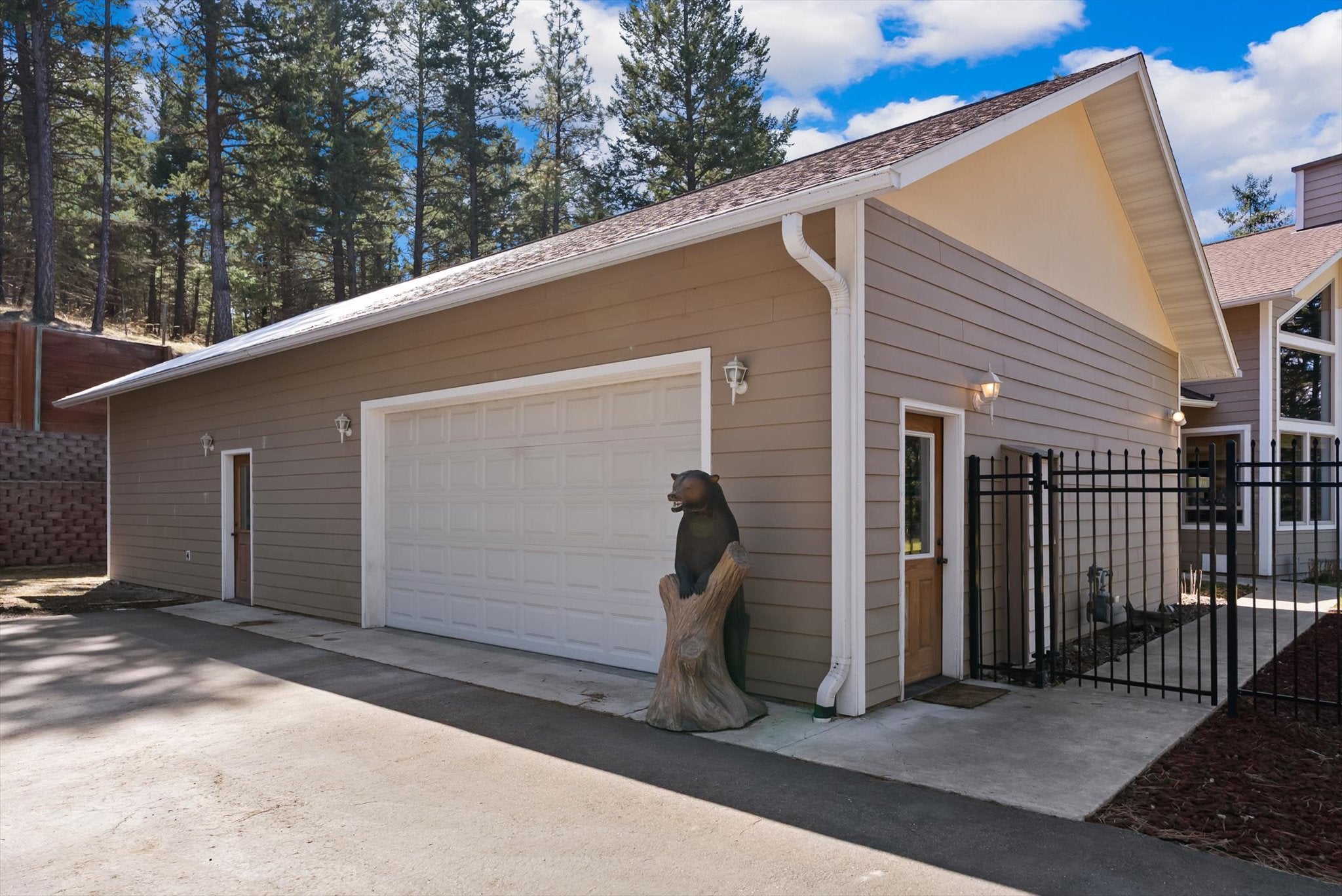Kalispell, Montana, 59901, United States, 3 Bedrooms Bedrooms, ,3 BathroomsBathrooms,Residential,Active,1762816