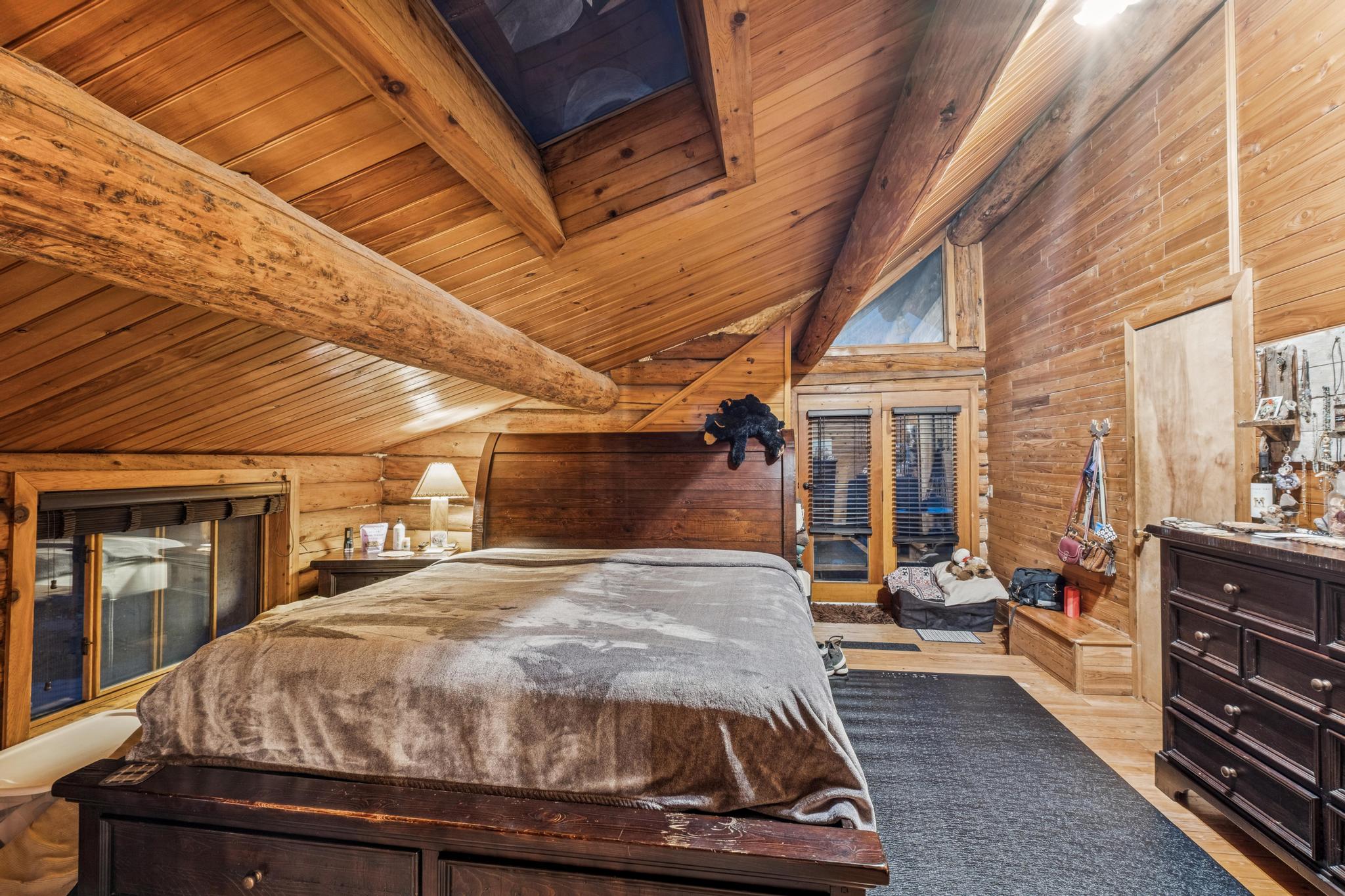 Libby, Montana, 59923, United States, 3 Bedrooms Bedrooms, ,2 BathroomsBathrooms,Residential,Active,1945847