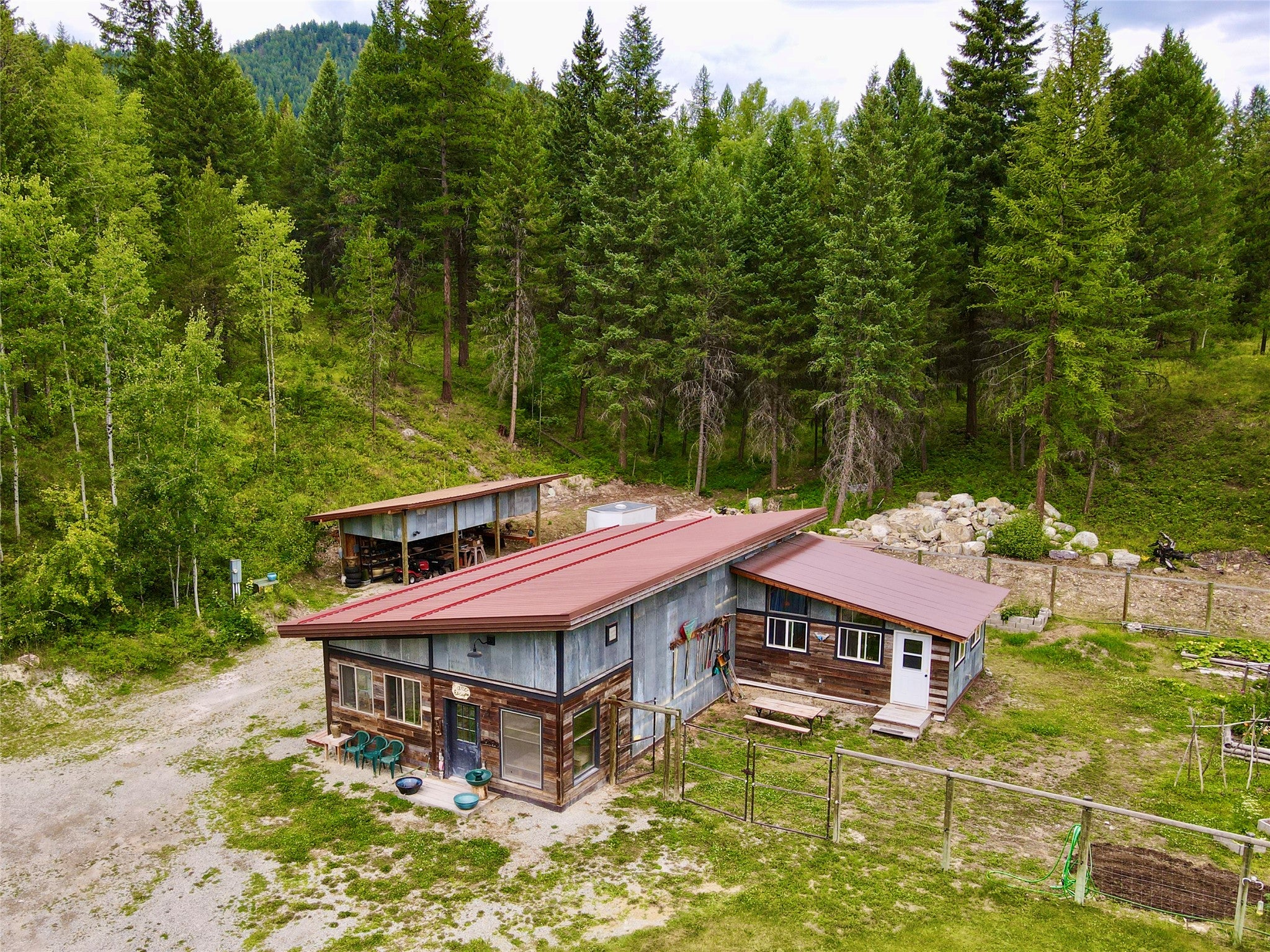 Whitefish, Montana, 59937, United States, 4 Bedrooms Bedrooms, ,5 BathroomsBathrooms,Residential,Active,1905114