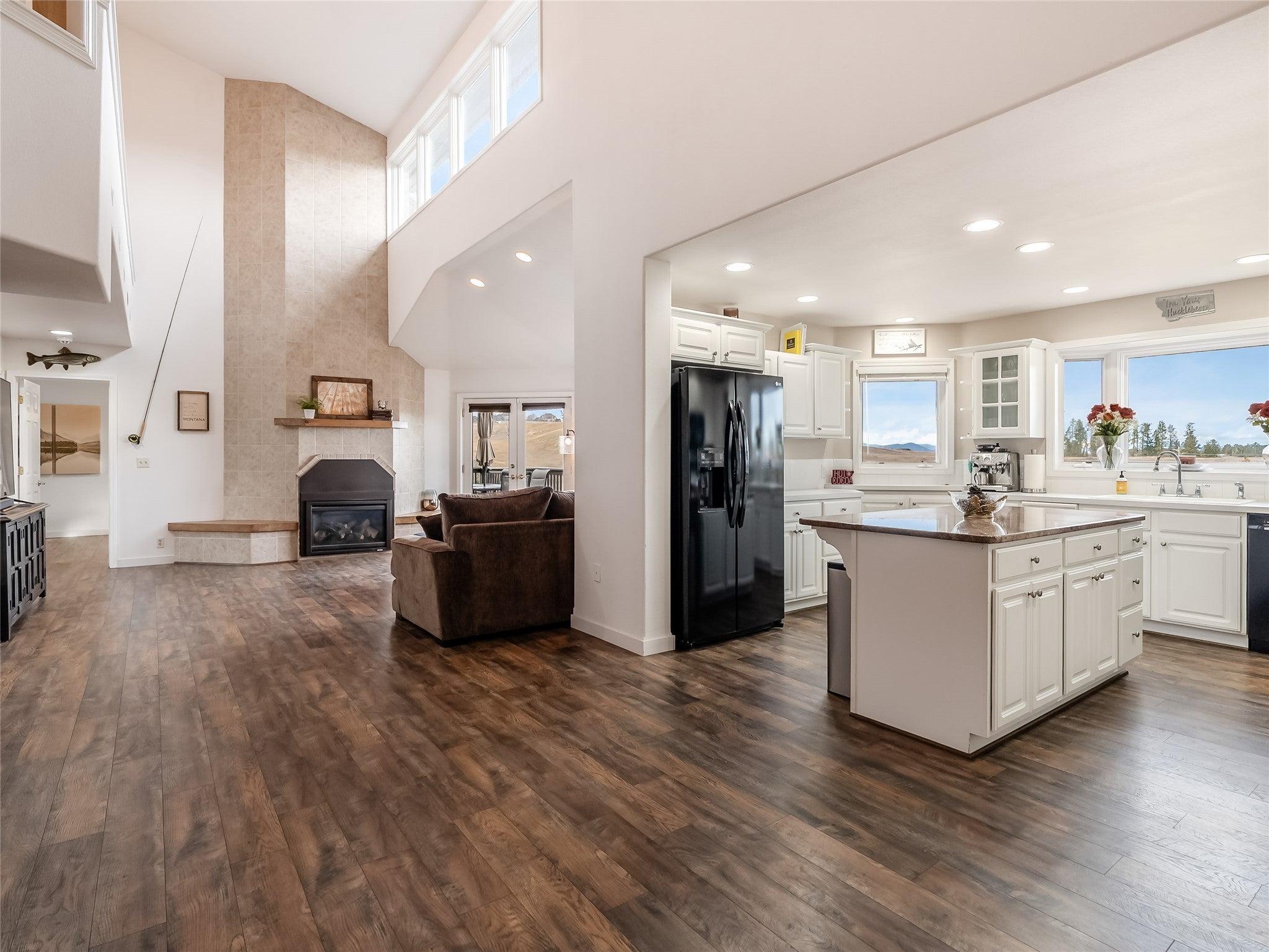 Kalispell, Montana, 59901, United States, 5 Bedrooms Bedrooms, ,4 BathroomsBathrooms,Residential,Active,1994970