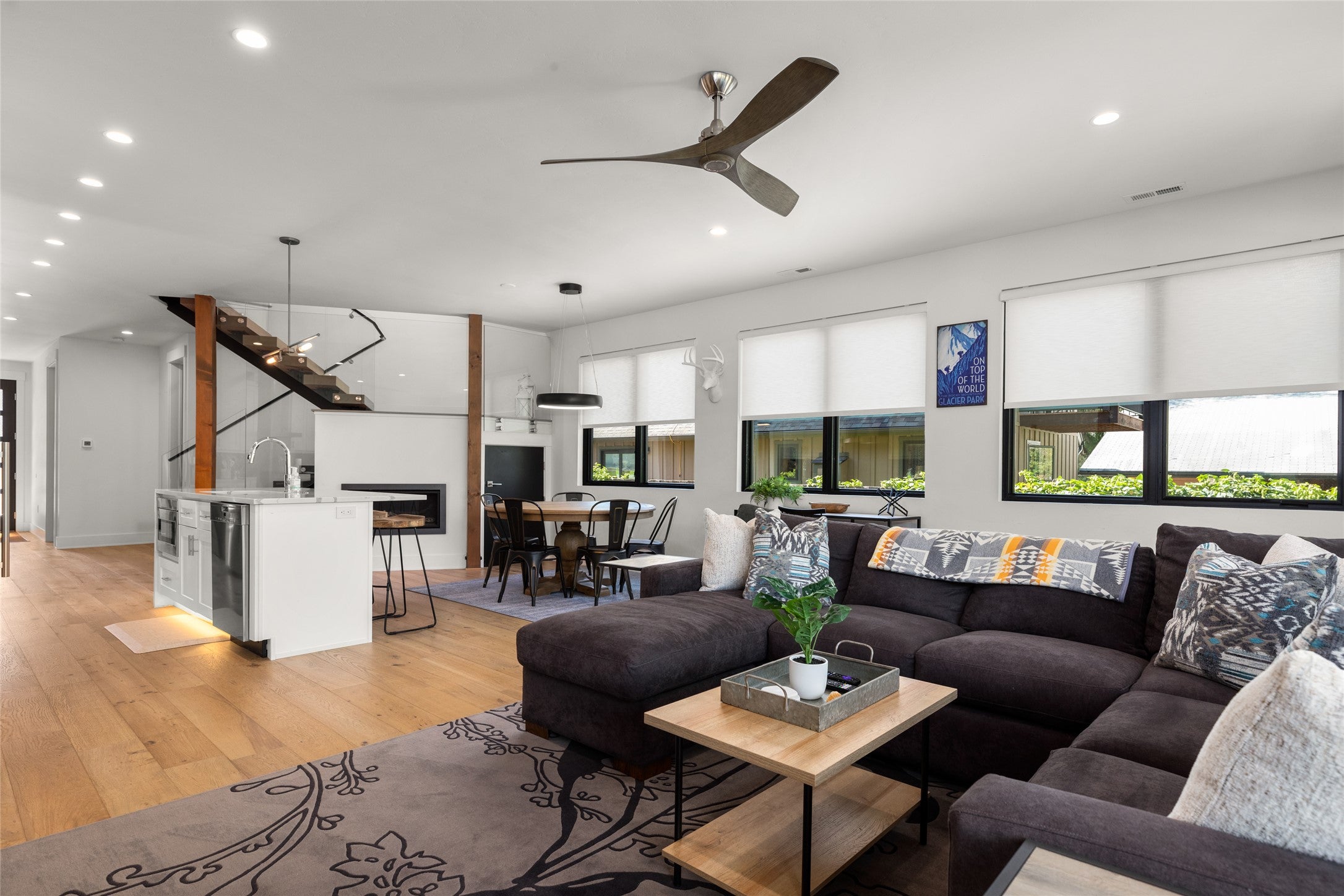 Whitefish, Montana, 59937, United States, 7 Bedrooms Bedrooms, ,5 BathroomsBathrooms,Residential,Active,1914927