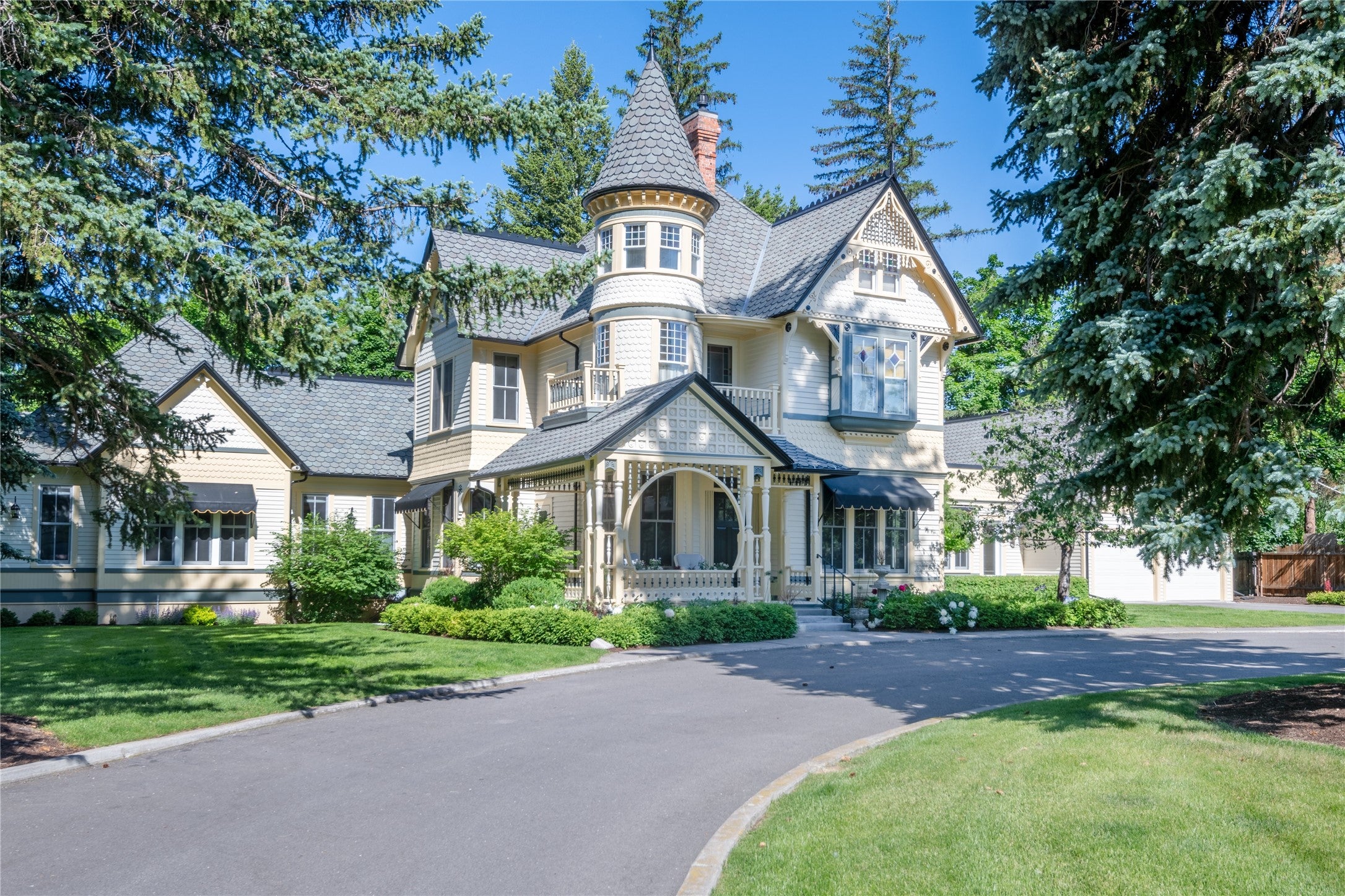 Missoula, Montana, 59802, United States, 5 Bedrooms Bedrooms, ,6 BathroomsBathrooms,Residential,Active,1753892