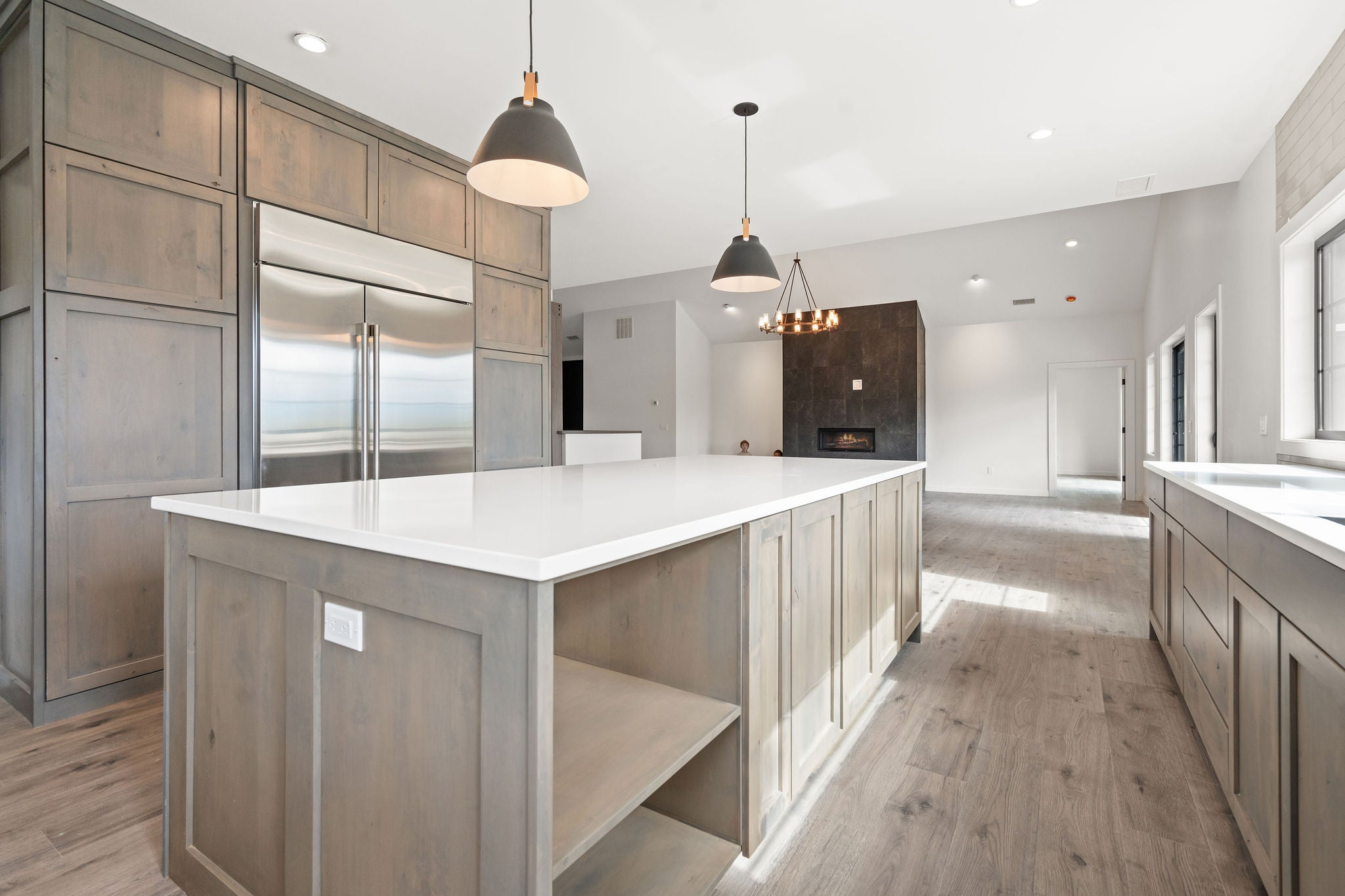 Lakeside, Montana, 59922, United States, 4 Bedrooms Bedrooms, ,4 BathroomsBathrooms,Residential,Active,1914632