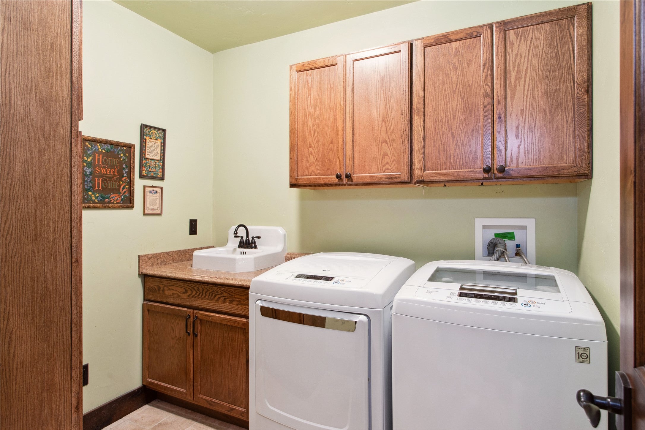 Whitefish, Montana, 59937, United States, 3 Bedrooms Bedrooms, ,4 BathroomsBathrooms,Residential,Active,1828694