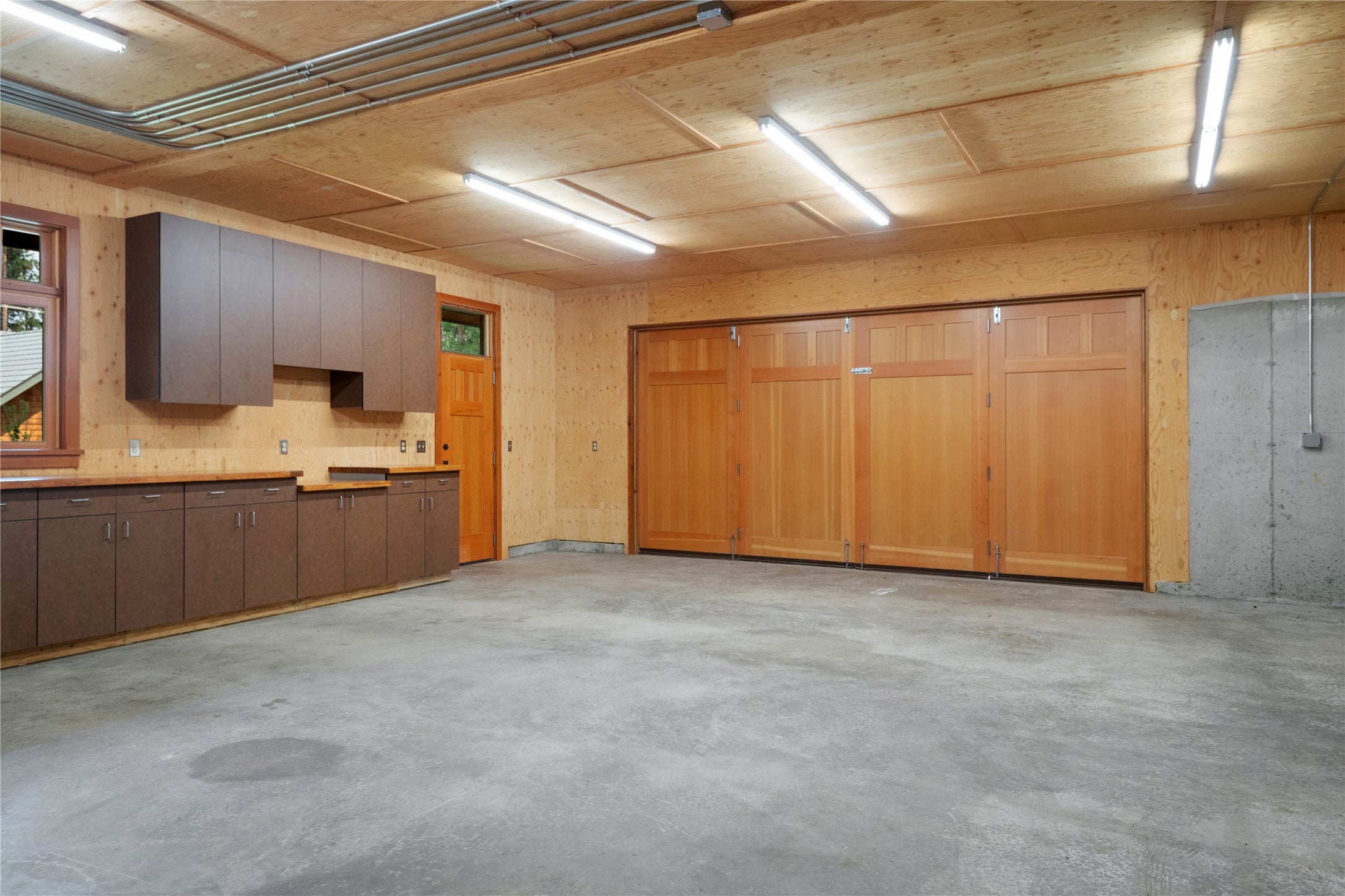 Seeley Lake, Montana, 59868, United States, ,3 BathroomsBathrooms,Residential,Active,1798207