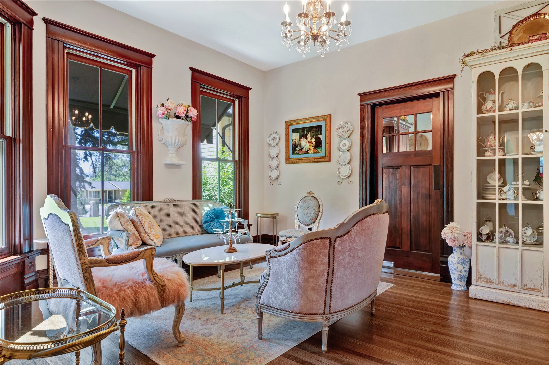 Missoula, Montana, 59802, United States, 5 Bedrooms Bedrooms, ,6 BathroomsBathrooms,Residential,Active,1753892