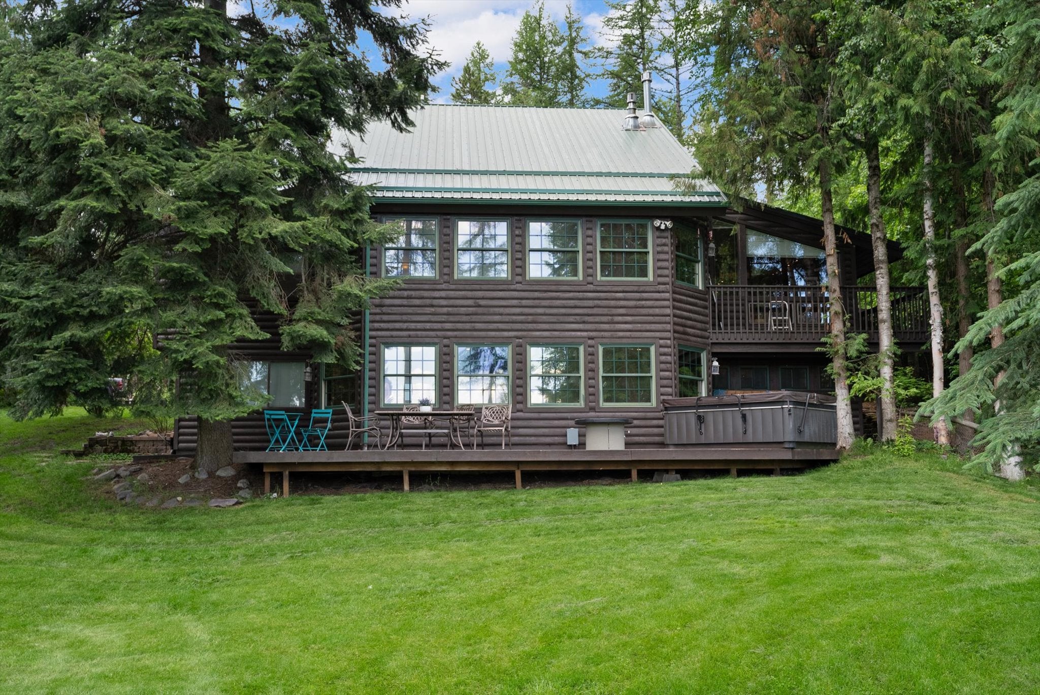 Whitefish, Montana, 59937, United States, 5 Bedrooms Bedrooms, ,3 BathroomsBathrooms,Residential,Active,1764891