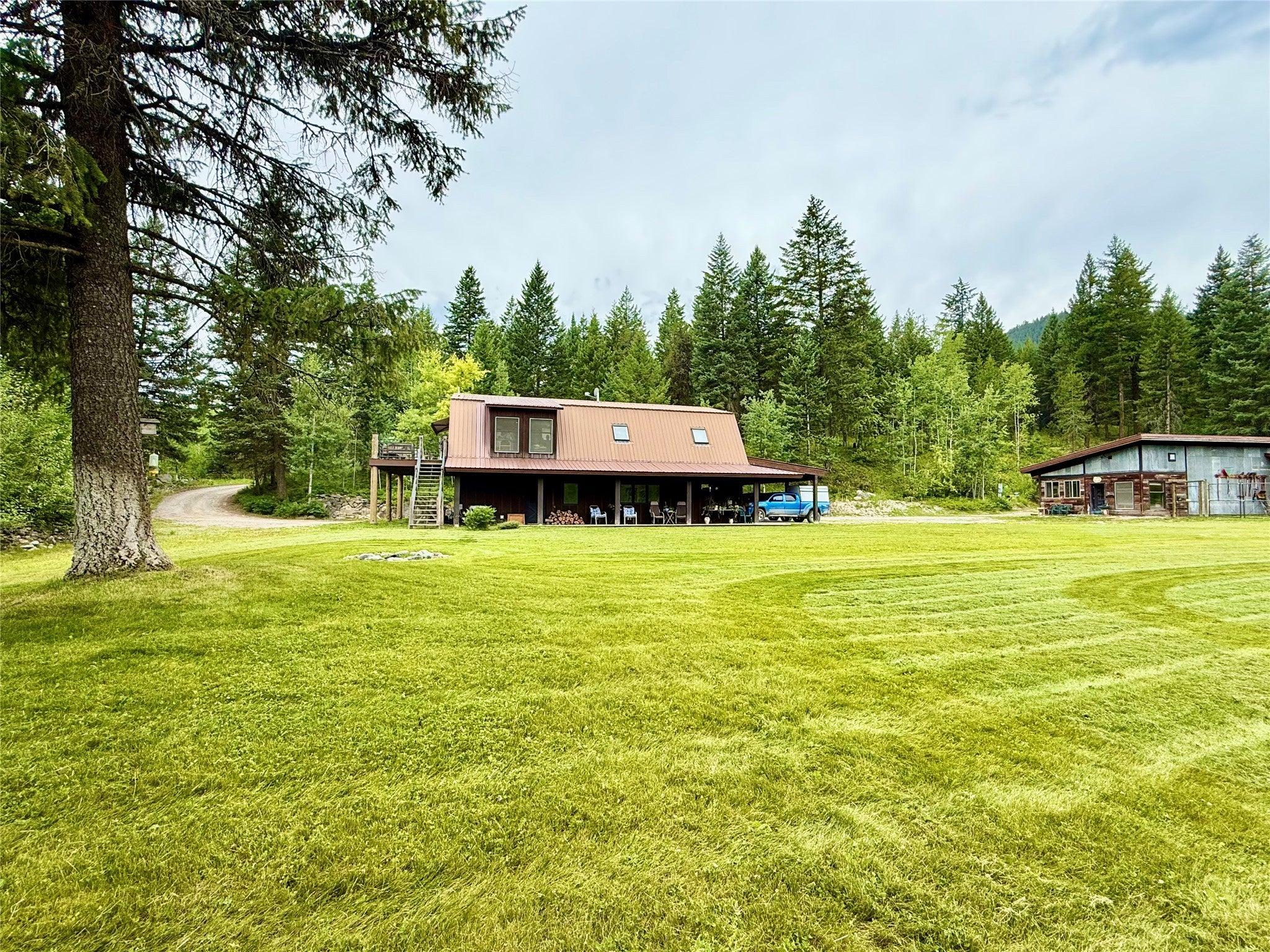 Whitefish, Montana, 59937, United States, 4 Bedrooms Bedrooms, ,5 BathroomsBathrooms,Residential,Active,1905114