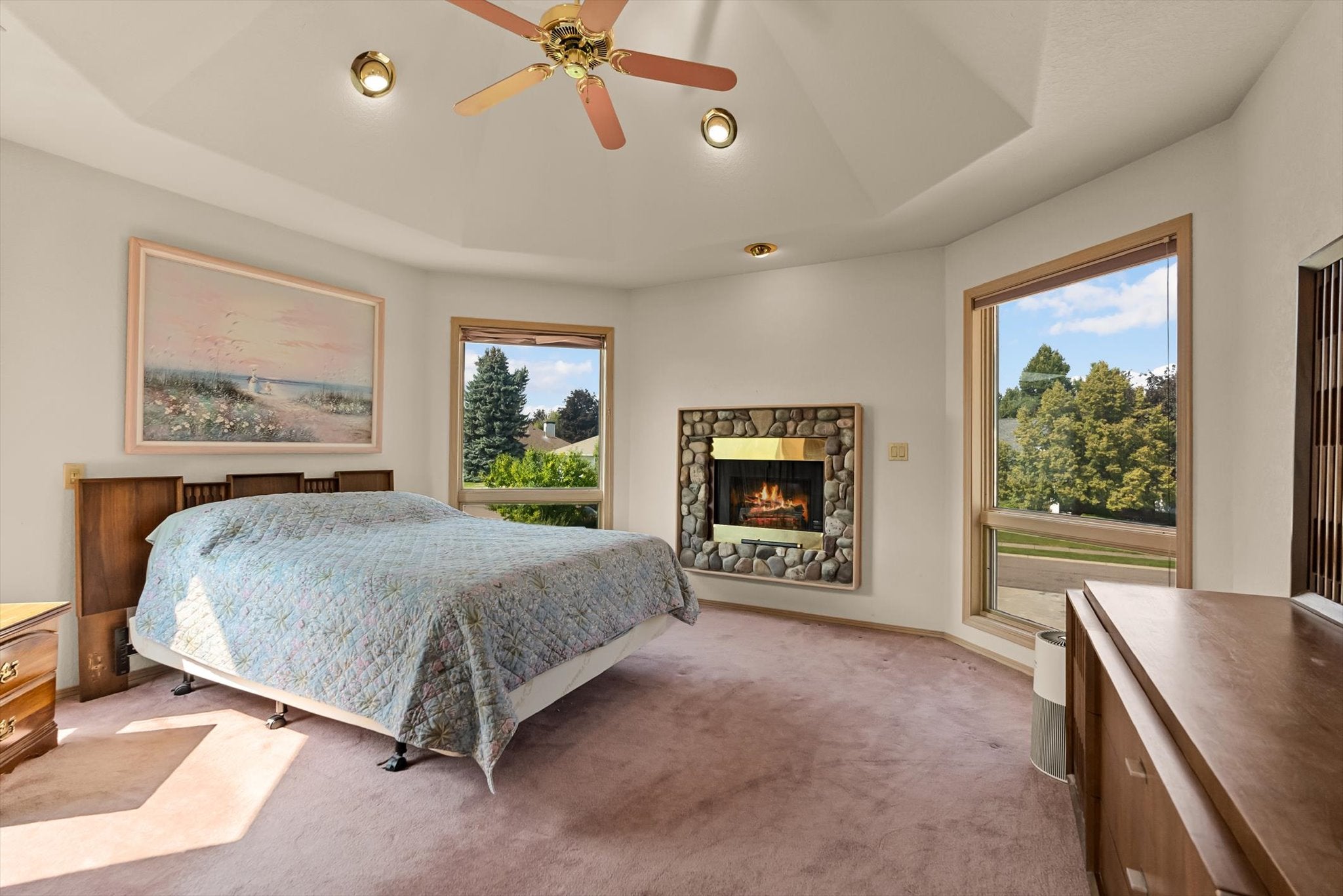 Kalispell, Montana, 59901, United States, 5 Bedrooms Bedrooms, ,4 BathroomsBathrooms,Residential,Active,1907966