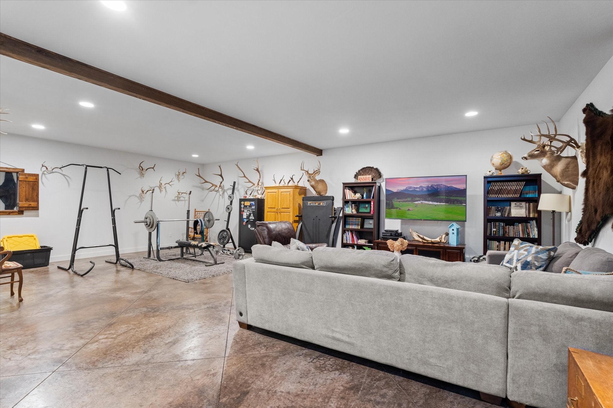 Columbia Falls, Montana, 59912, United States, 4 Bedrooms Bedrooms, ,3 BathroomsBathrooms,Residential,Active,1834486