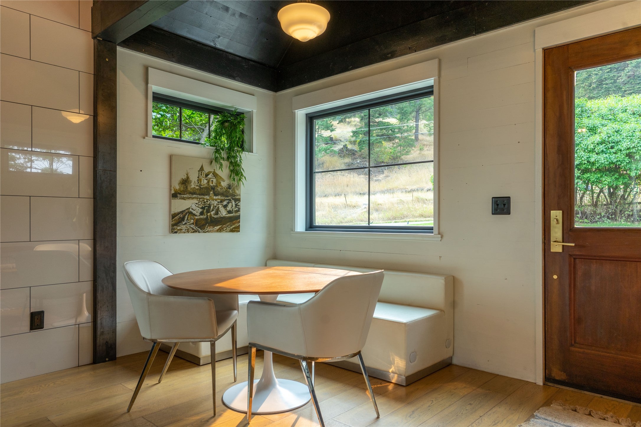 Kalispell, Montana, 59901, United States, 5 Bedrooms Bedrooms, ,4 BathroomsBathrooms,Residential,Active,2009395