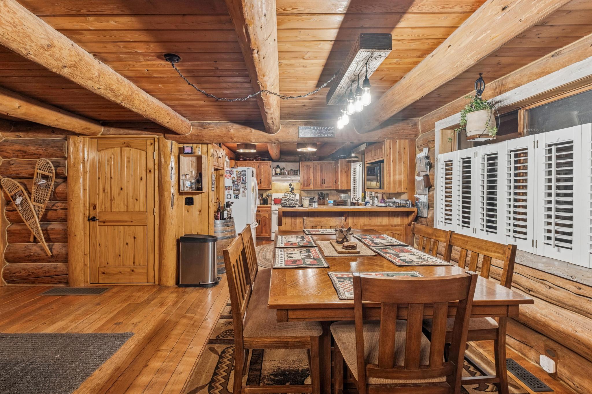 Libby, Montana, 59923, United States, 3 Bedrooms Bedrooms, ,2 BathroomsBathrooms,Residential,Active,1945847