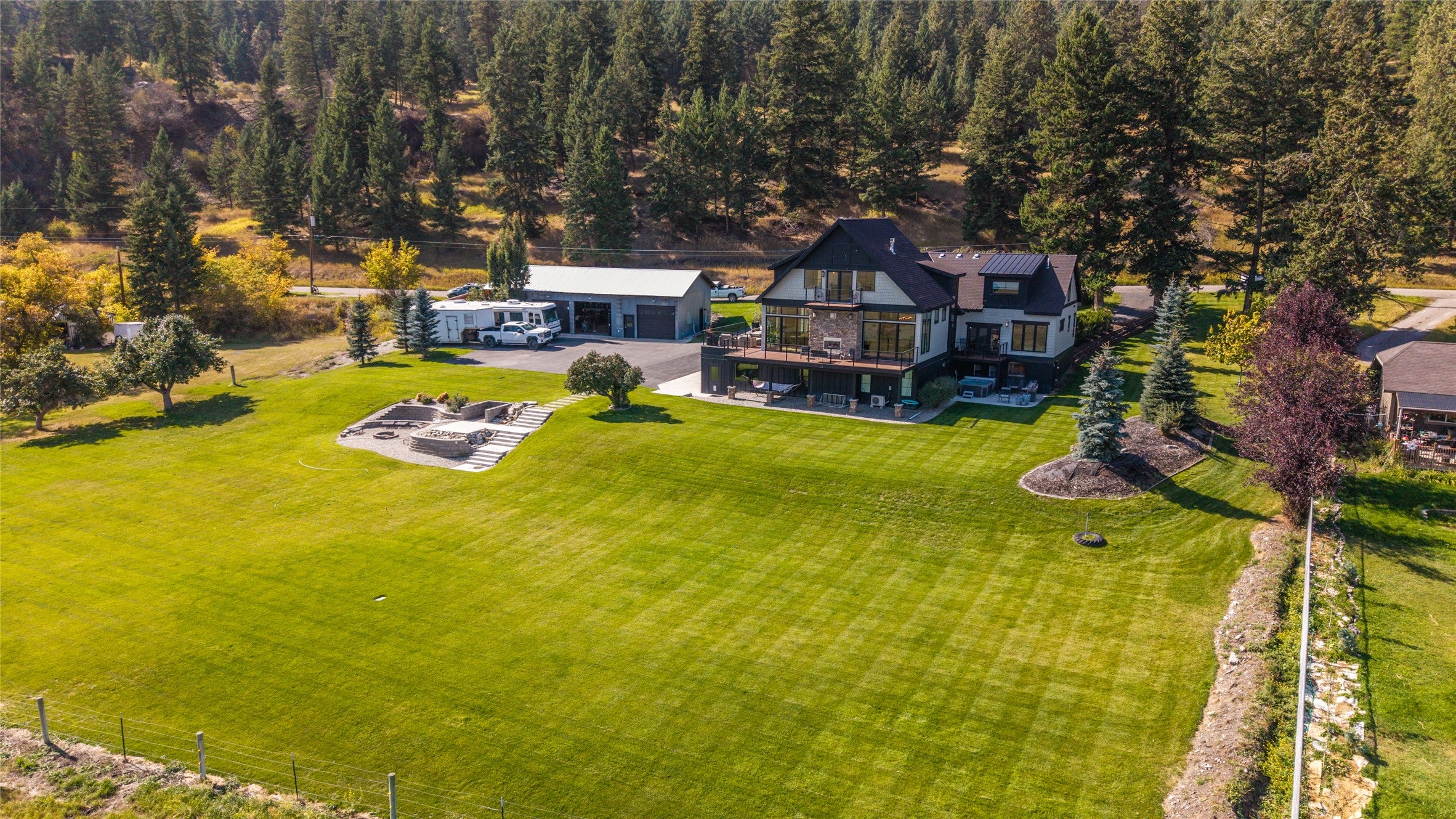 Kalispell, Montana, 59901, United States, 5 Bedrooms Bedrooms, ,4 BathroomsBathrooms,Residential,Active,2009395