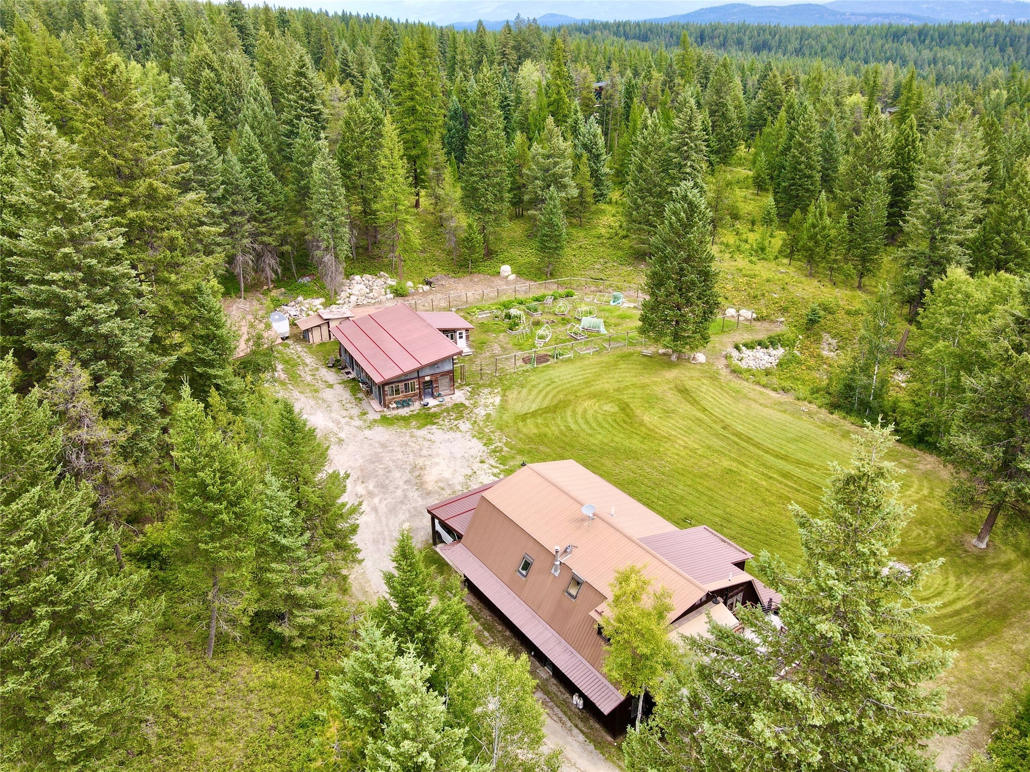 Whitefish, Montana, 59937, United States, 4 Bedrooms Bedrooms, ,5 BathroomsBathrooms,Residential,Active,1905114