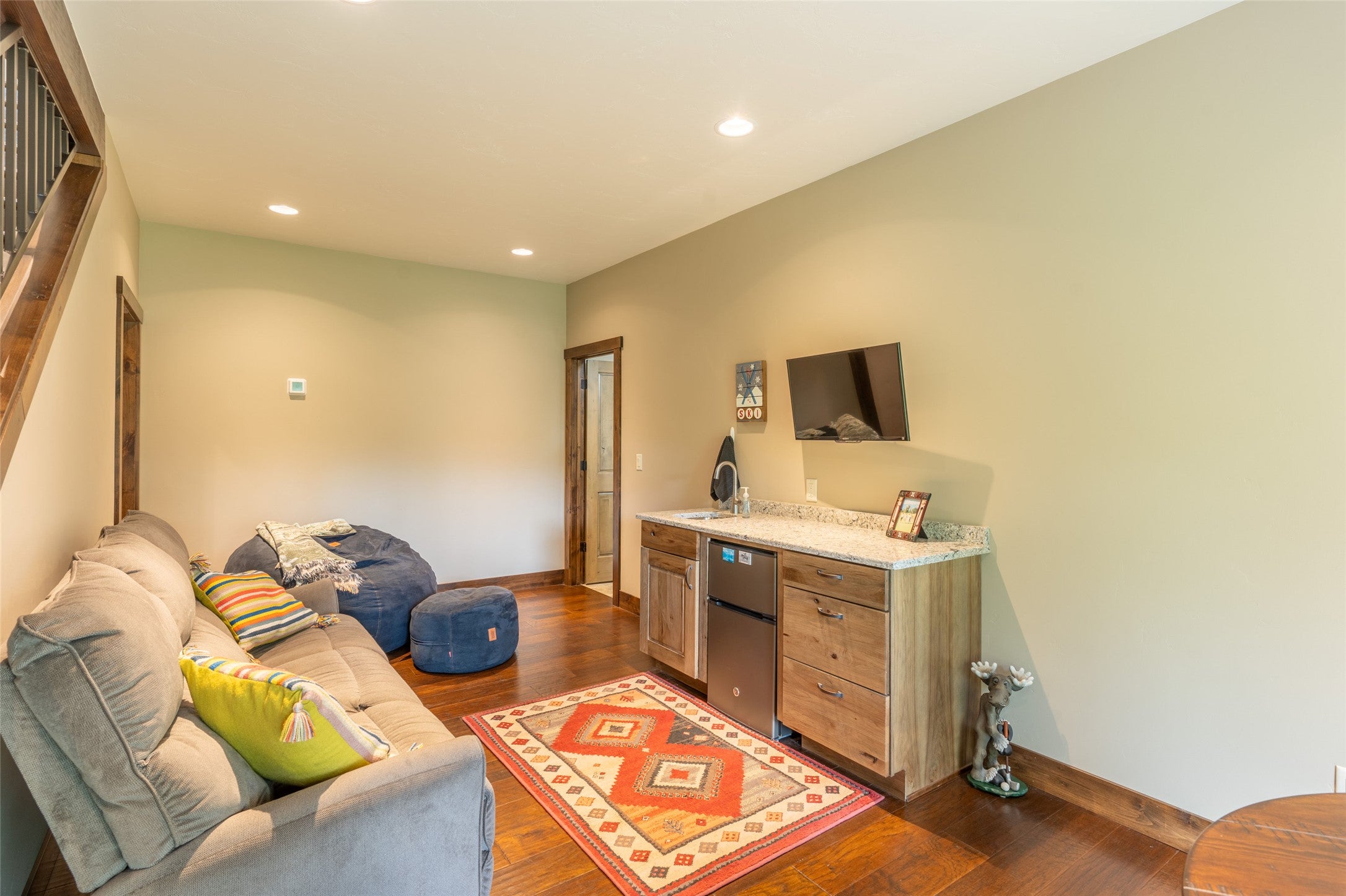 Columbia Falls, Montana, 59912, United States, ,3 BathroomsBathrooms,Residential,Active,1841309