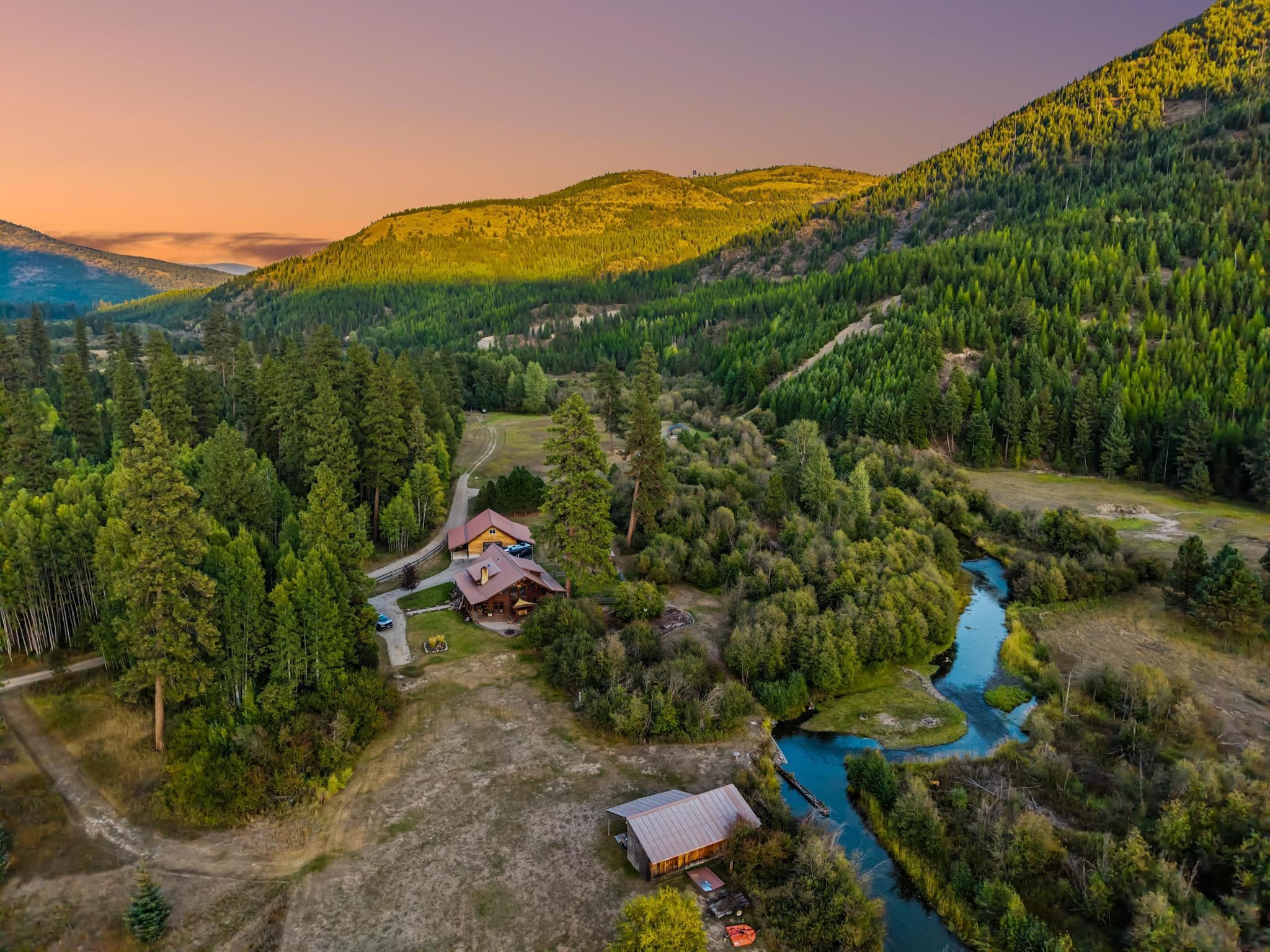 Libby, Montana, 59923, United States, 3 Bedrooms Bedrooms, ,2 BathroomsBathrooms,Residential,Active,1945847